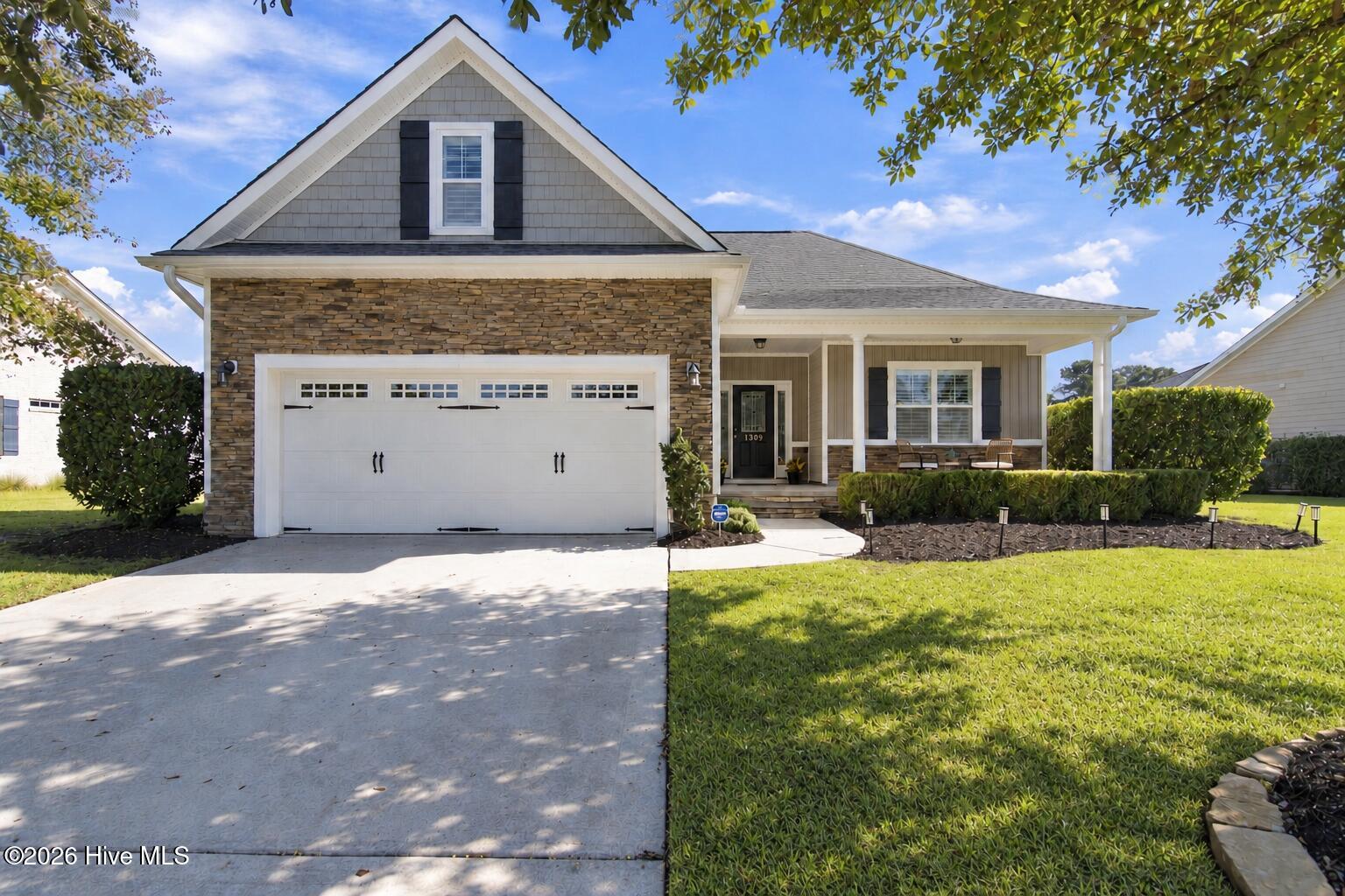 1309 Grandiflora Drive Property Photo 1
