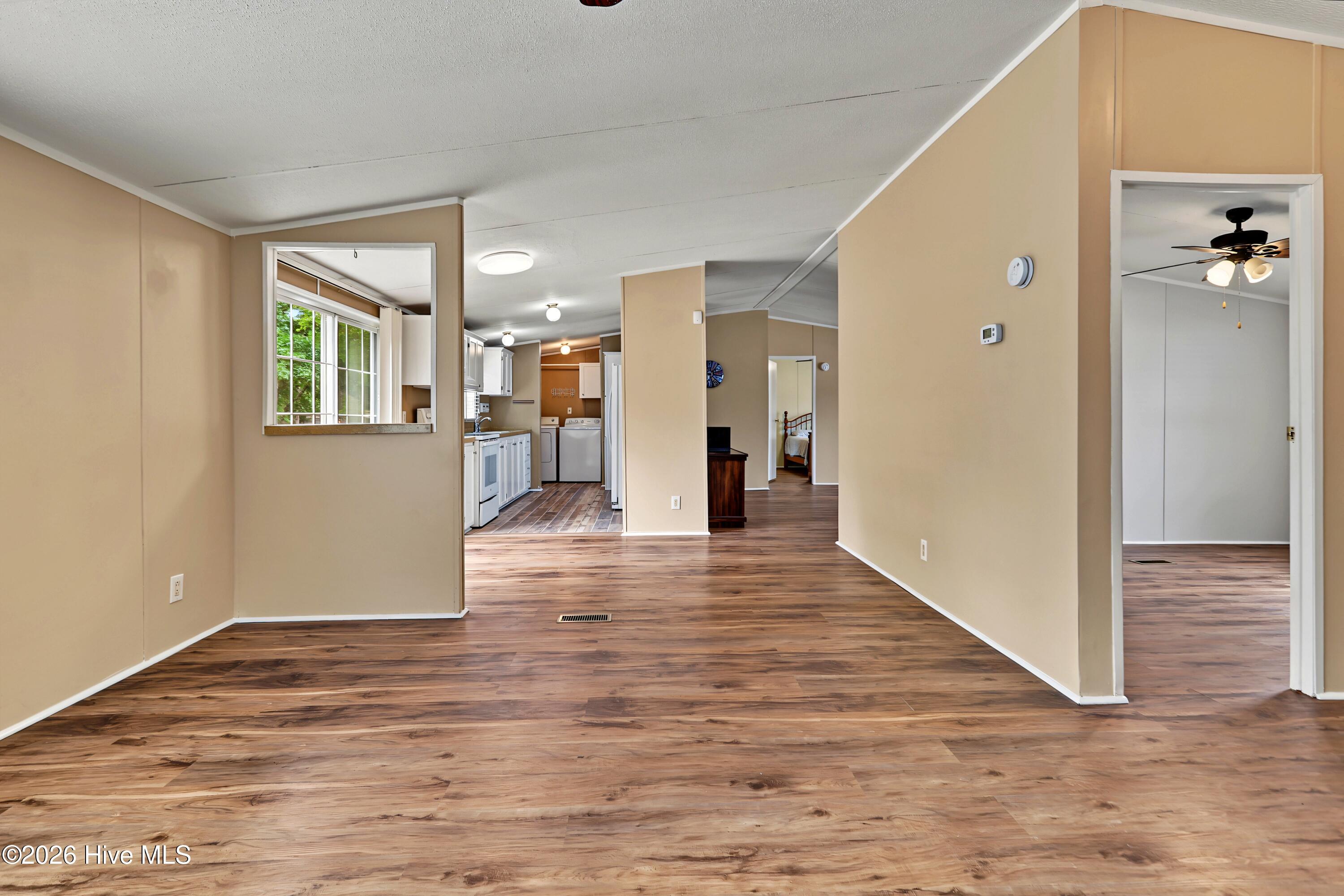 519 Mulligan Way Se Property Photo 16