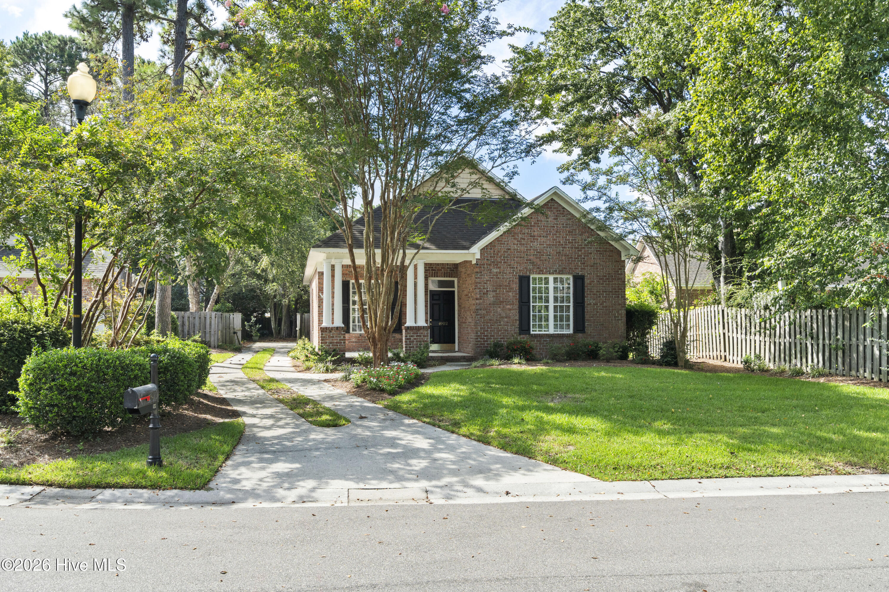 4902 Dewars Circle Property Photo 1