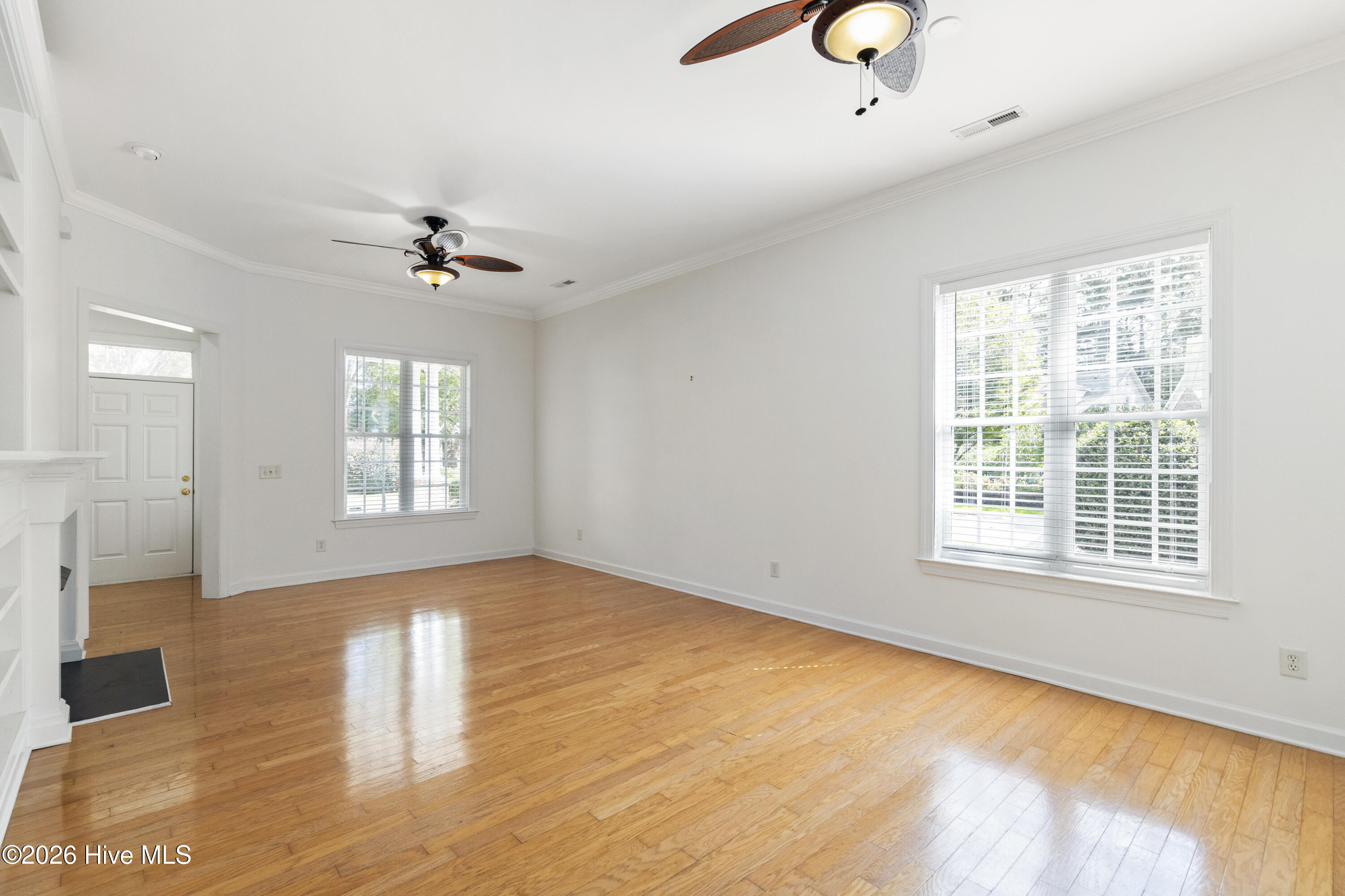 4902 Dewars Circle Property Photo 7