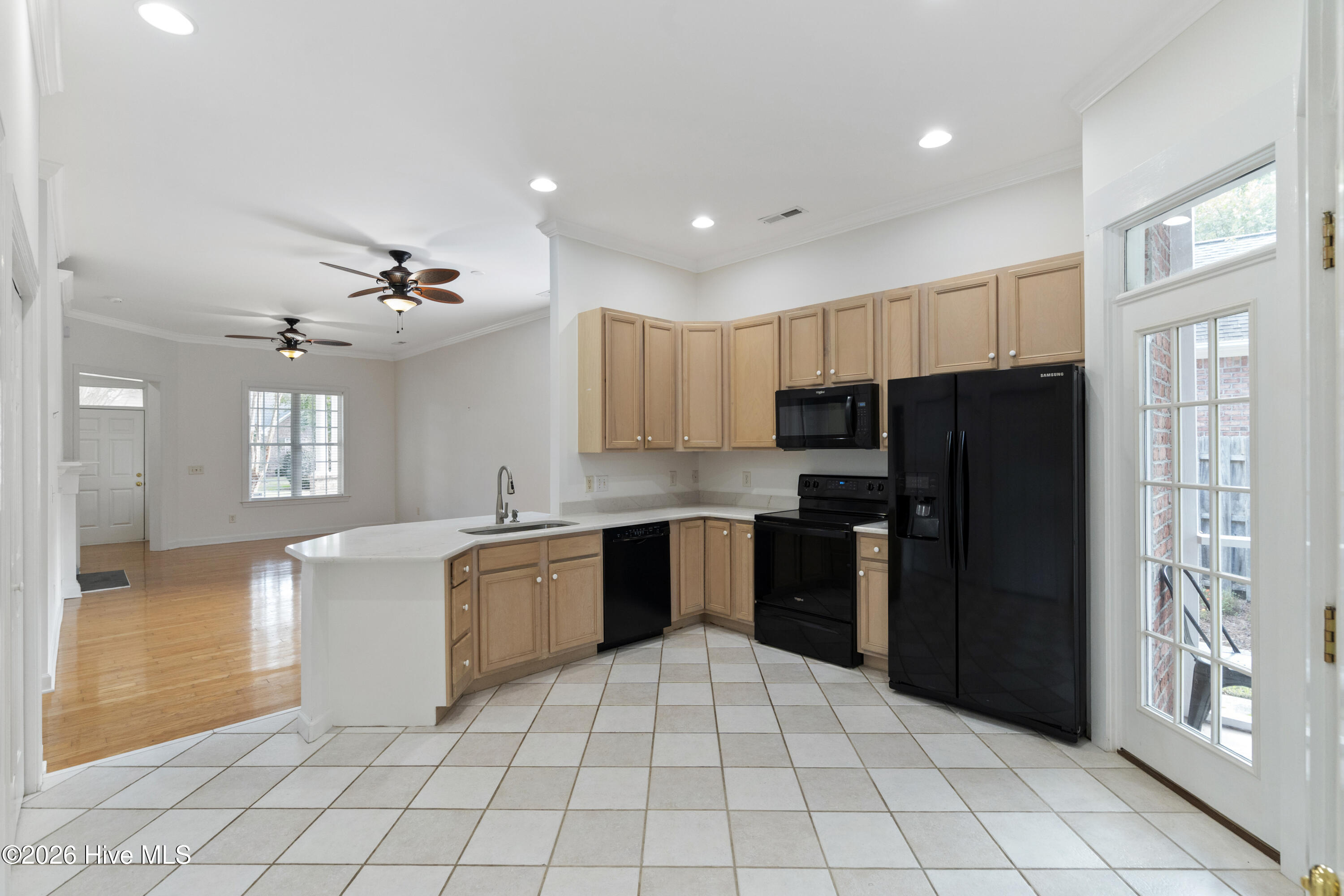 4902 Dewars Circle Property Photo 9