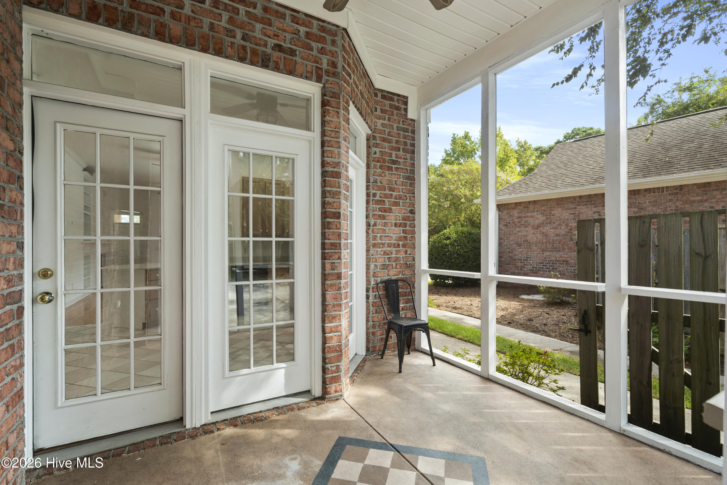 4902 Dewars Circle Property Photo 14
