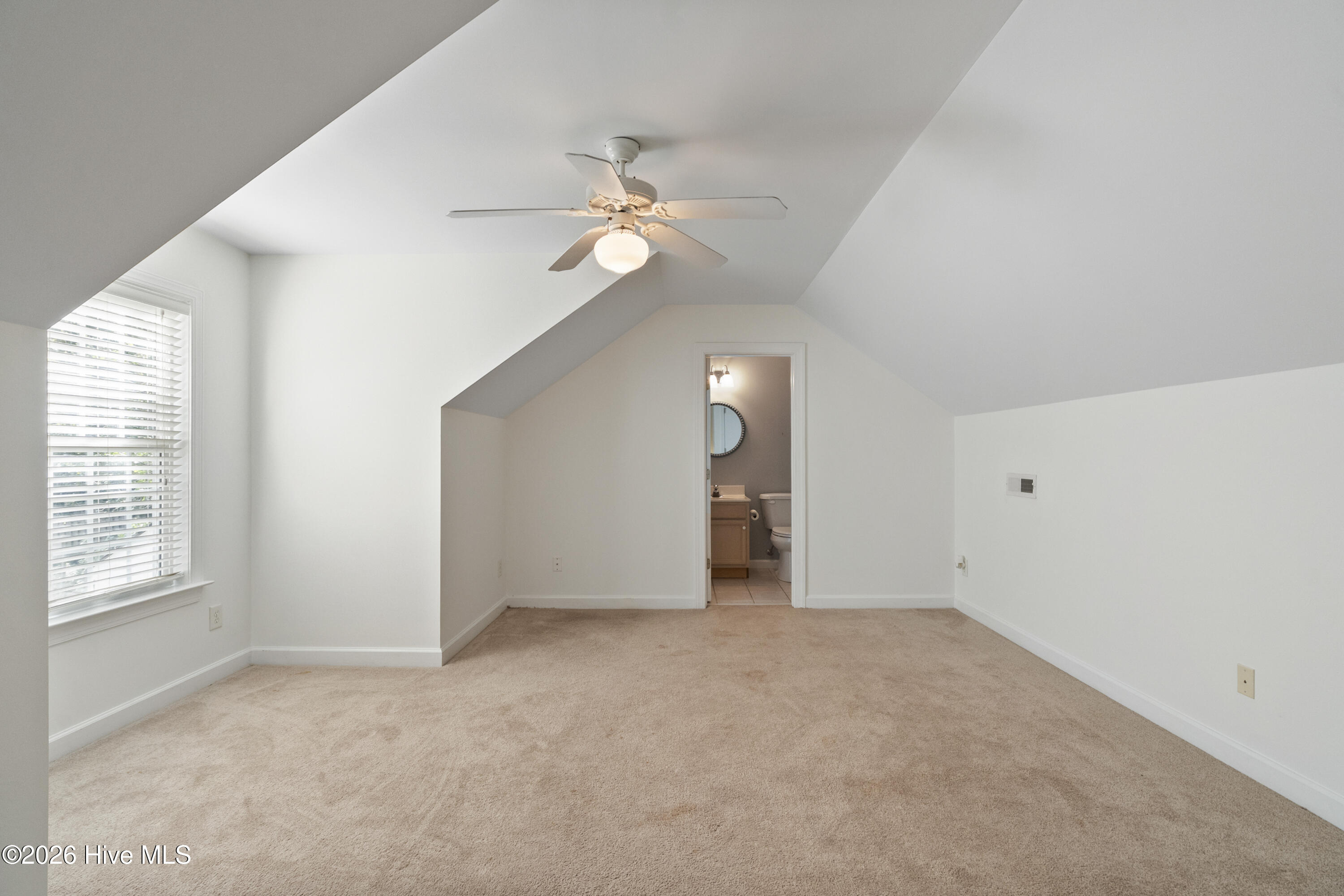 4902 Dewars Circle Property Photo 31