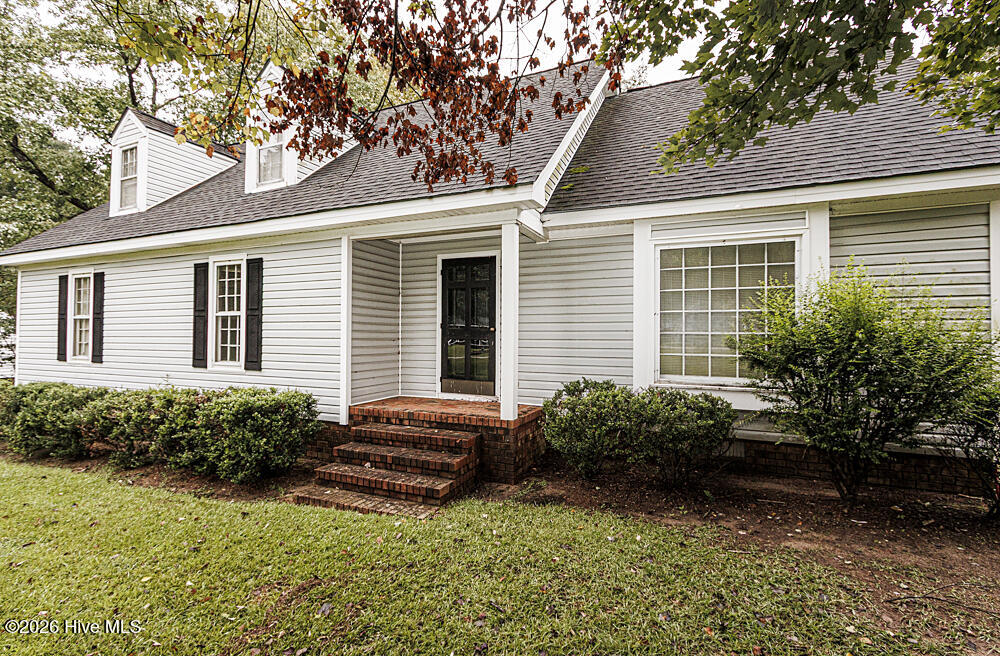 2800 Horseshoe Drive Property Photo 2