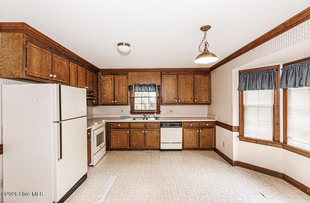 2800 Horseshoe Drive Property Photo 5