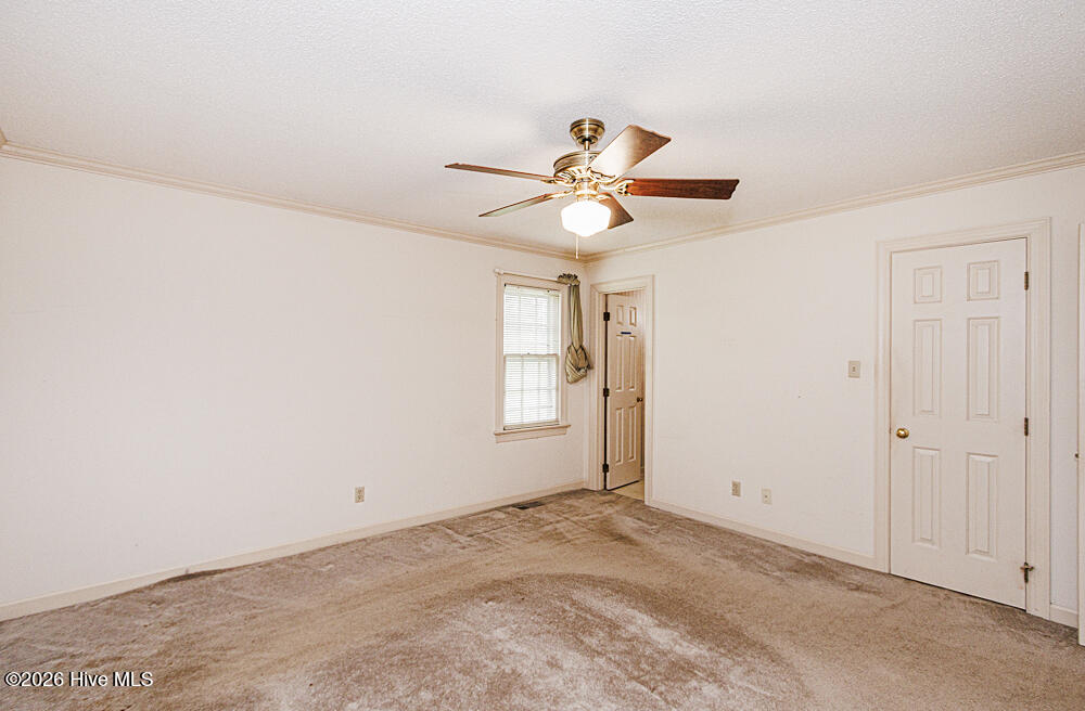 2800 Horseshoe Drive Property Photo 10