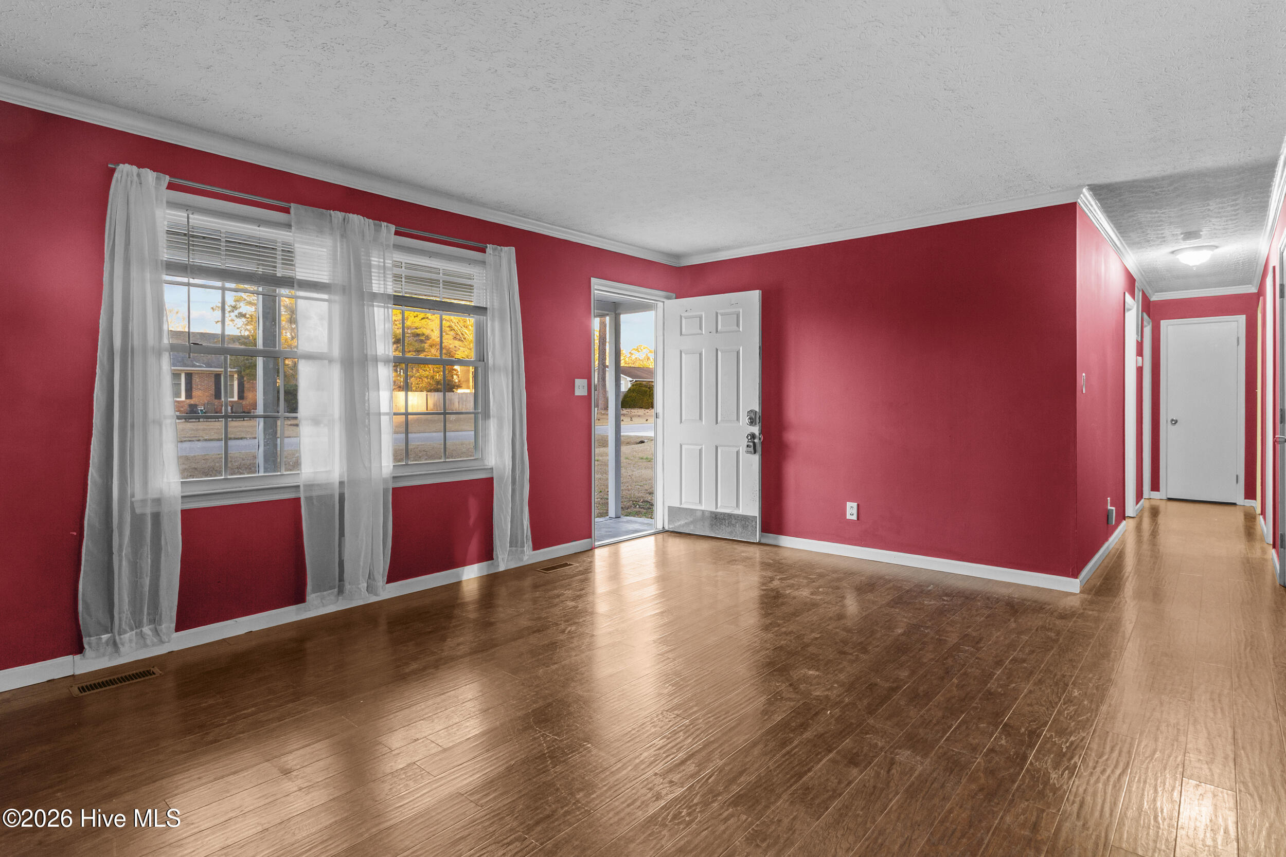 214 Manchester Road Property Photo 3
