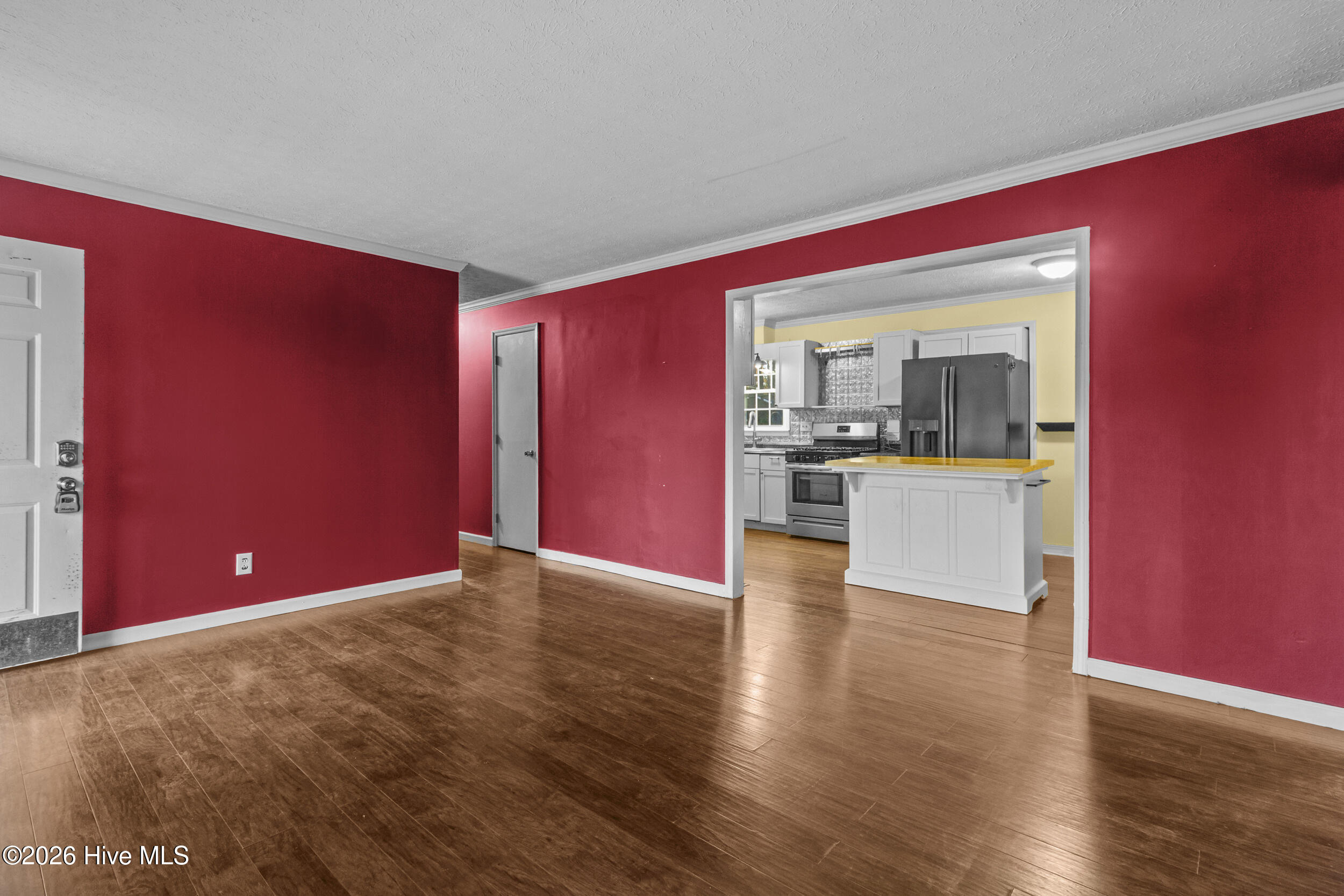 214 Manchester Road Property Photo 4