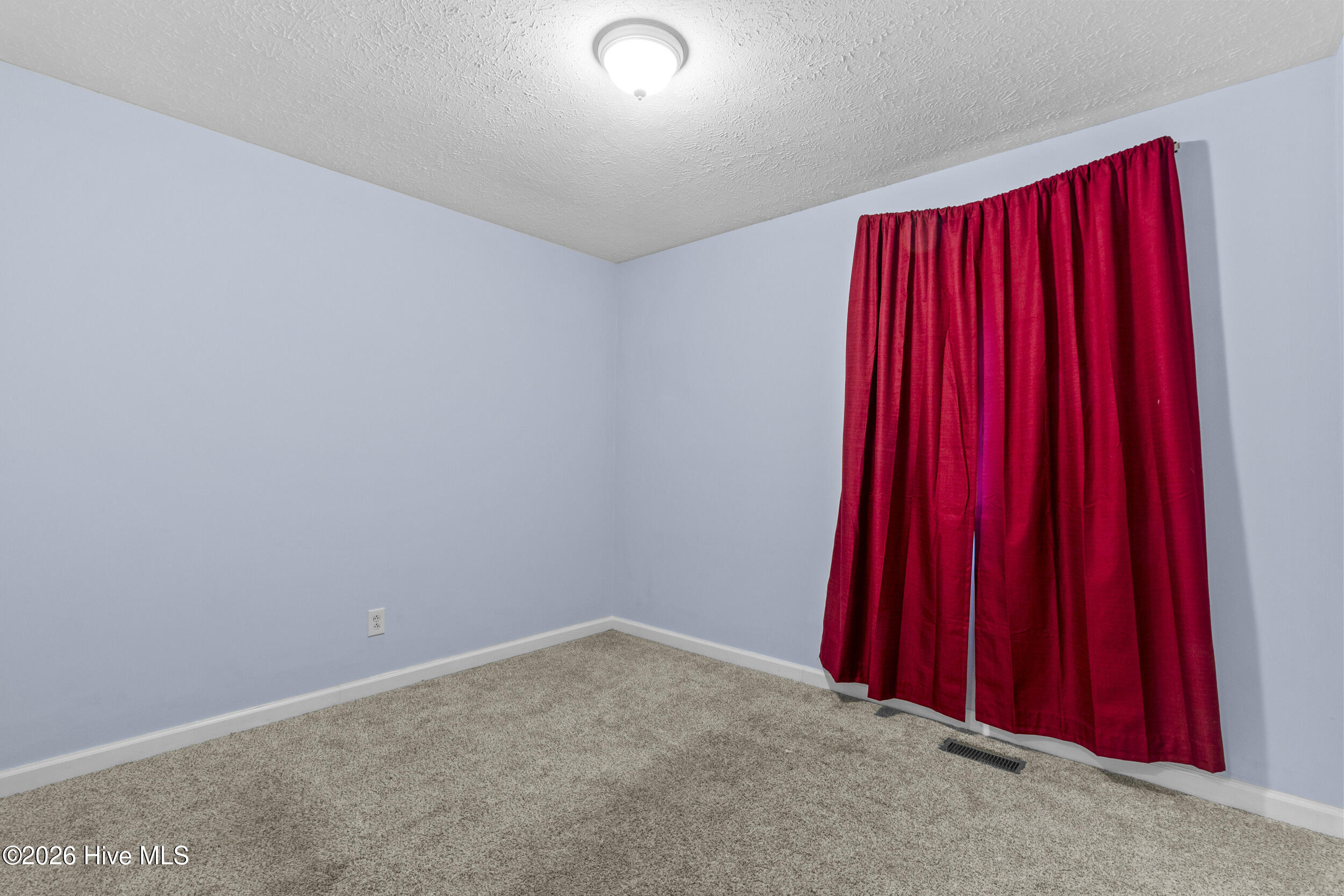 214 Manchester Road Property Photo 9