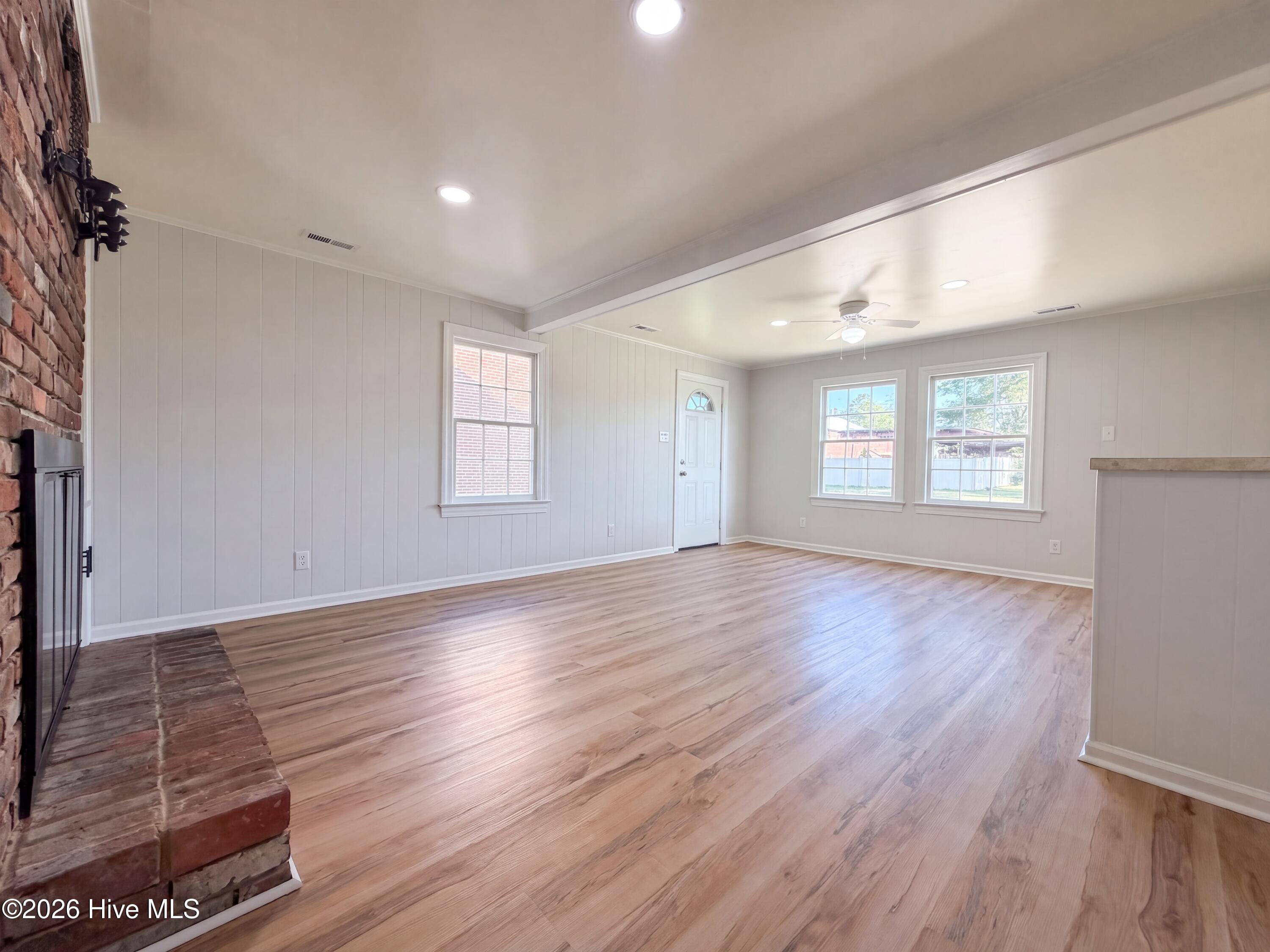 1612 Beech Street Property Photo 13