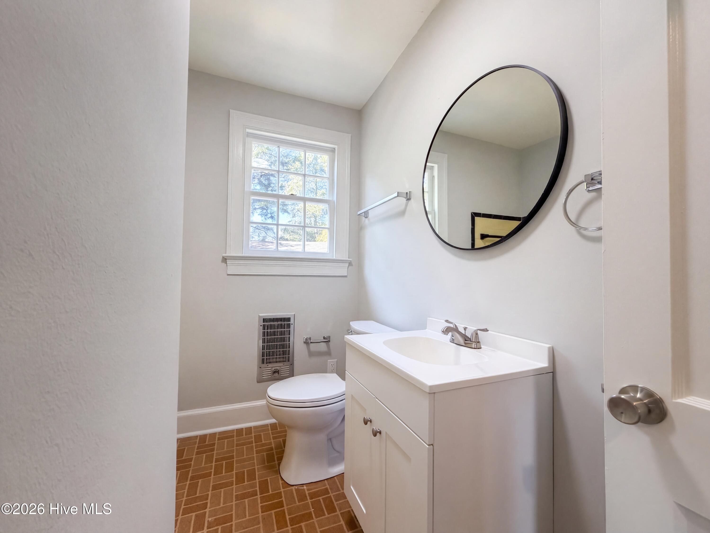1612 Beech Street Property Photo 16