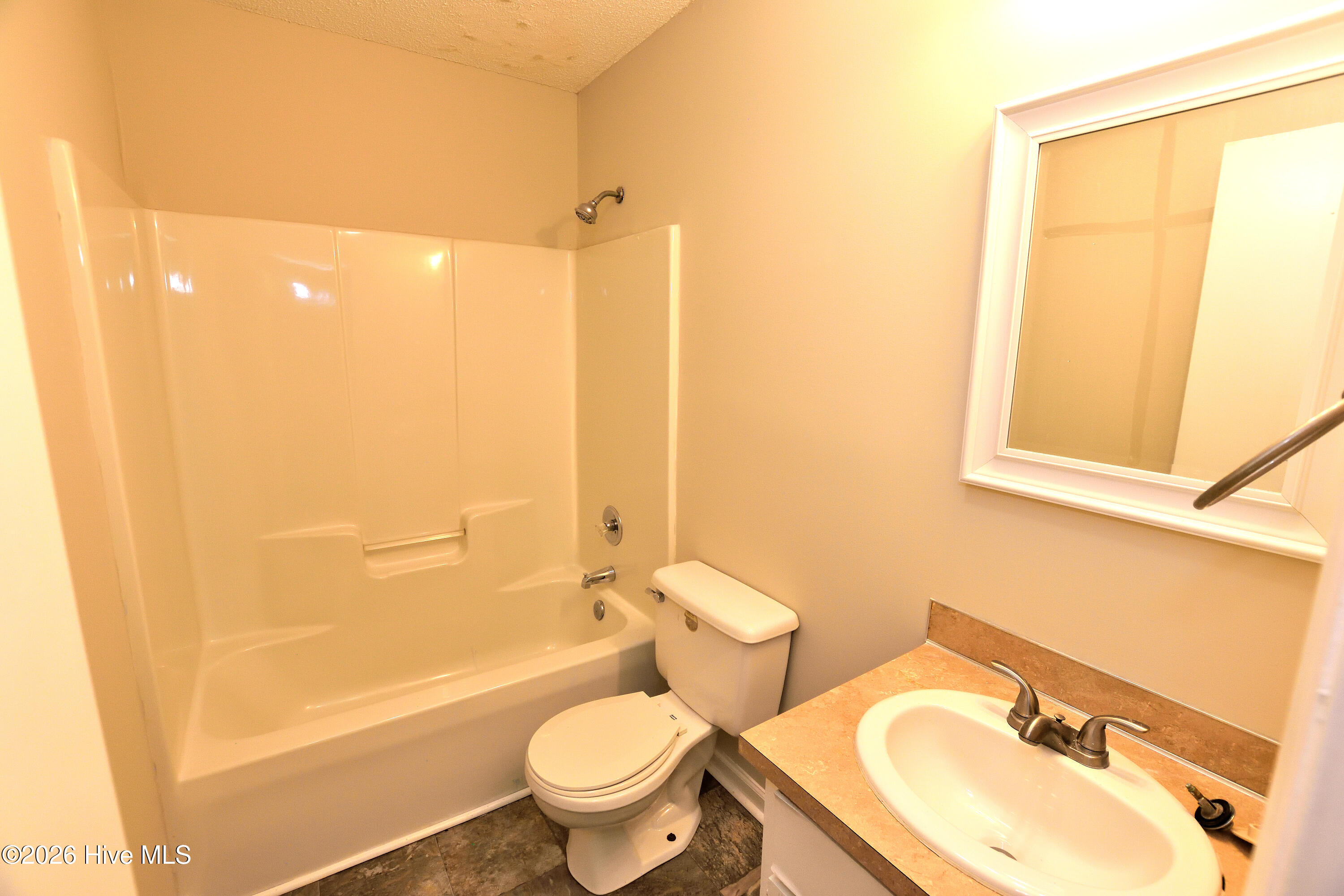 728 Salisbury Drive Property Photo 14