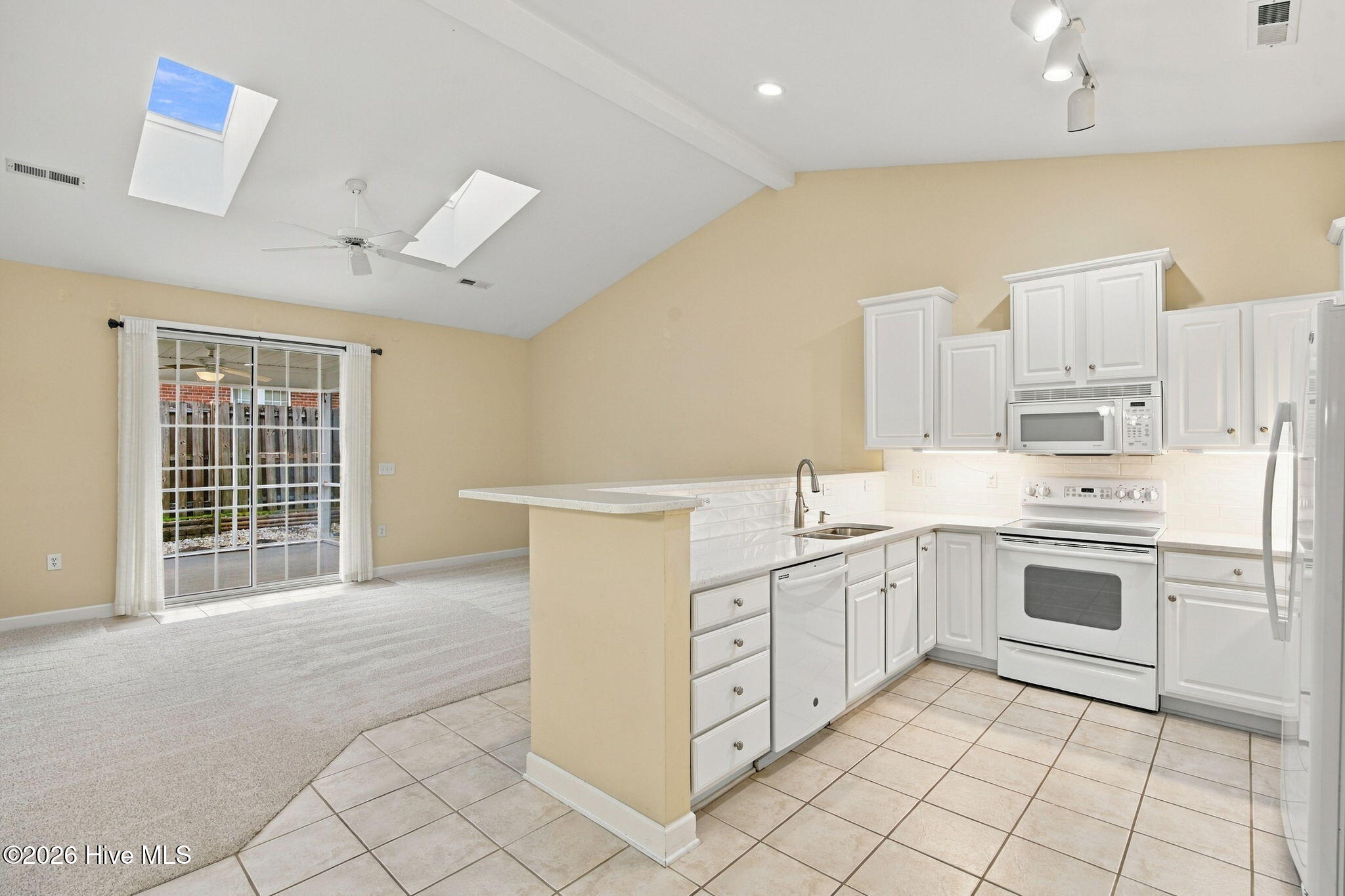 5006 Carleton Drive Unit 139 Property Photo 6