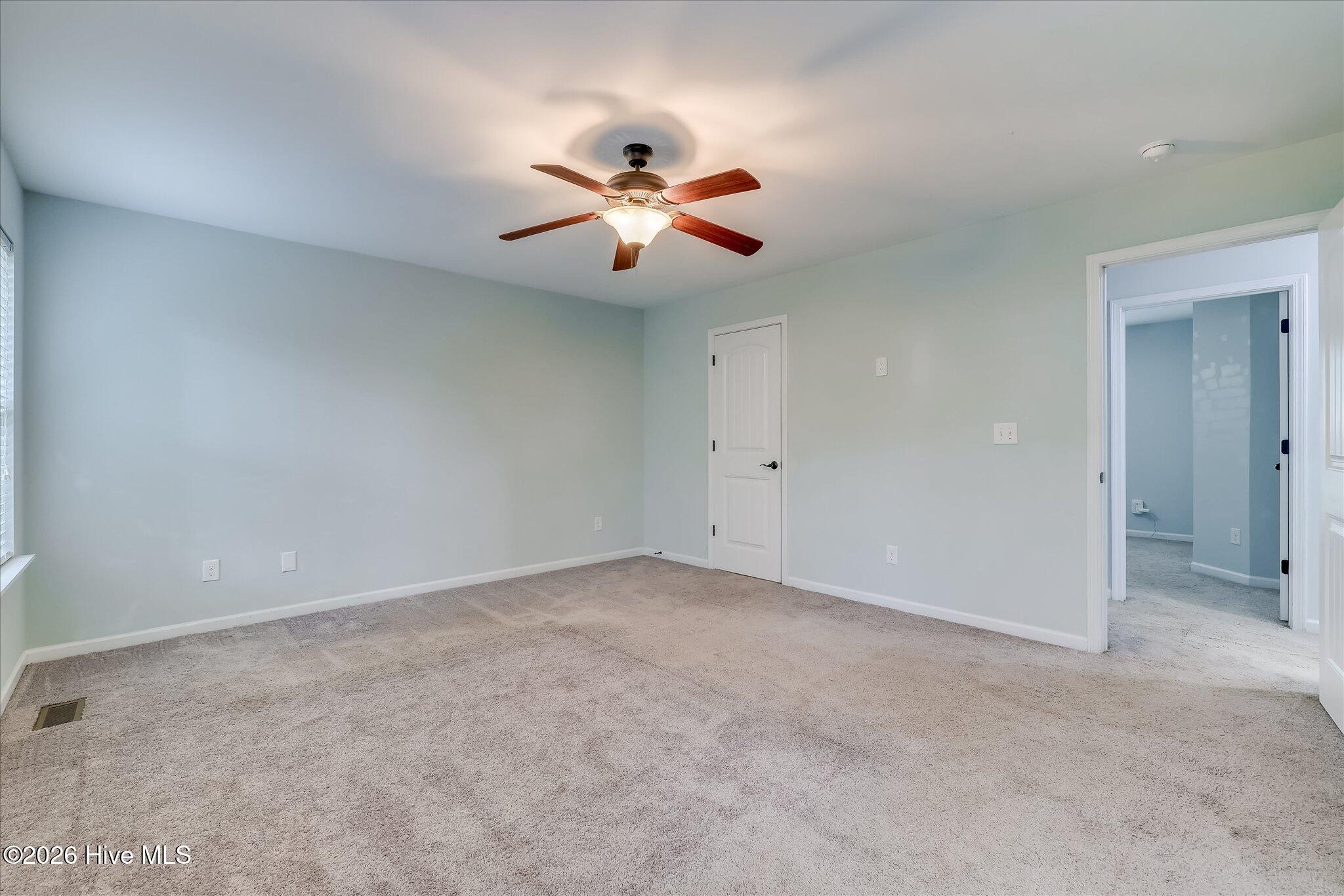 605 Ridgefield Drive Property Photo 17