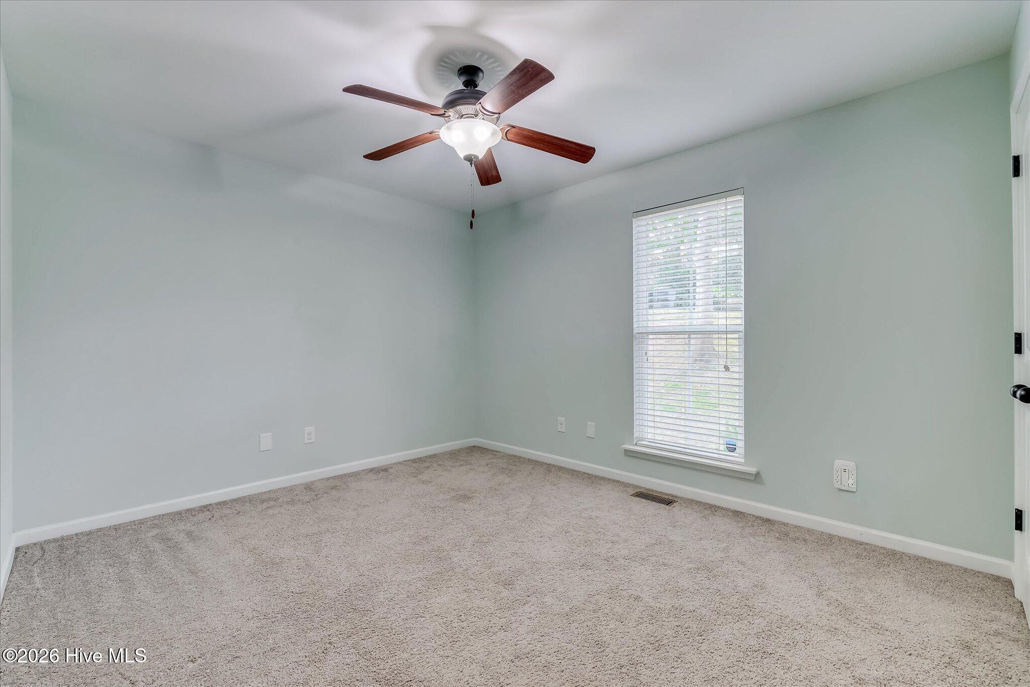 605 Ridgefield Drive Property Photo 24