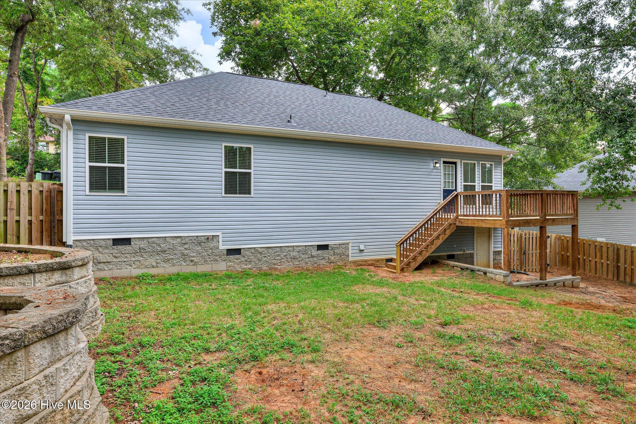 605 Ridgefield Drive Property Photo 29