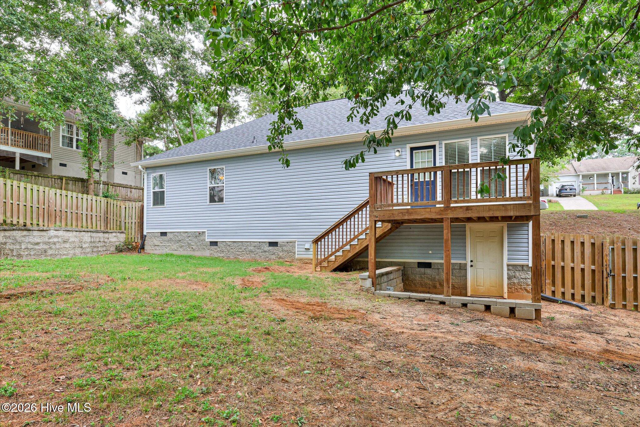 605 Ridgefield Drive Property Photo 30