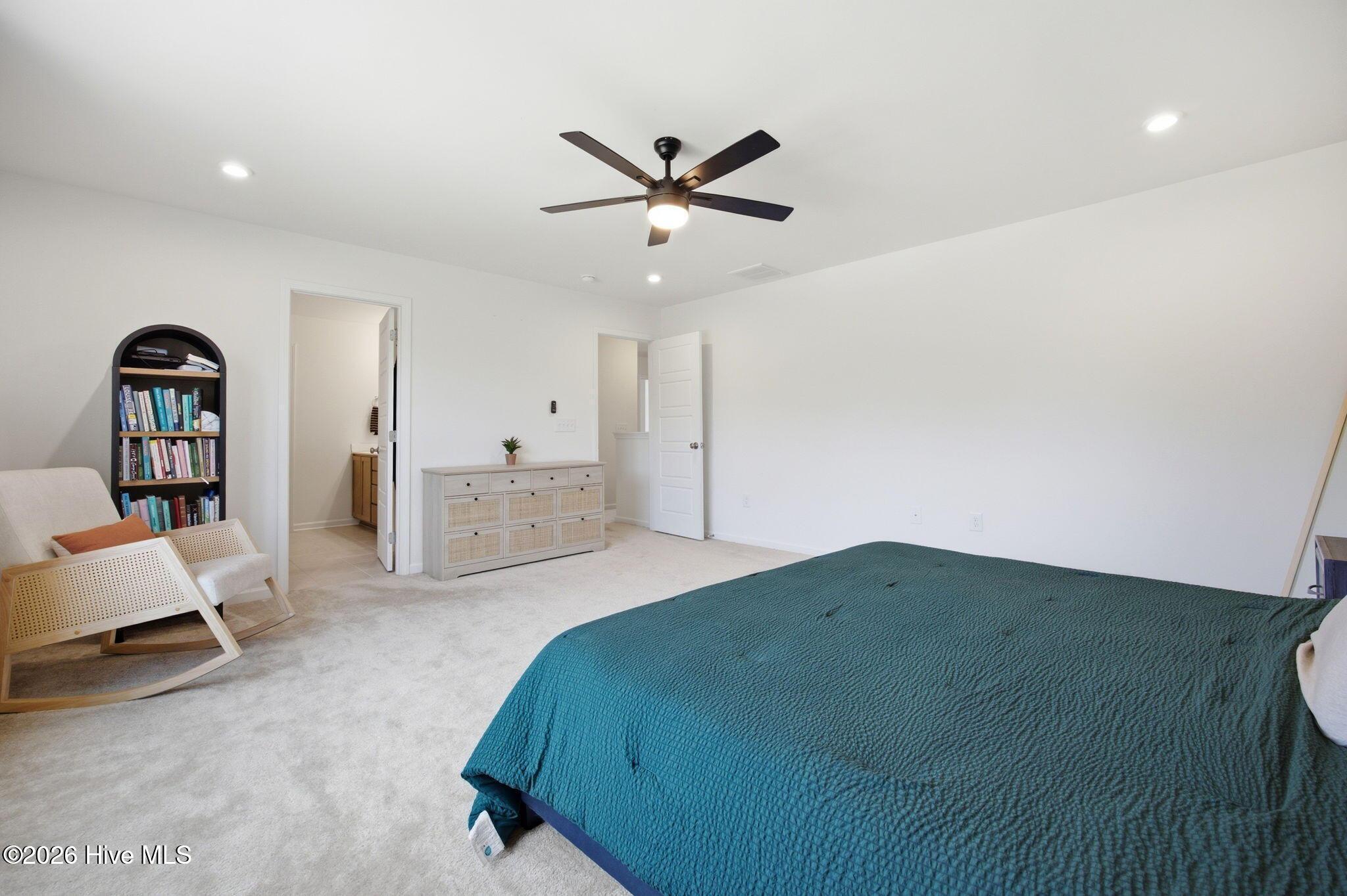 315 Enfield Drive Property Photo 24