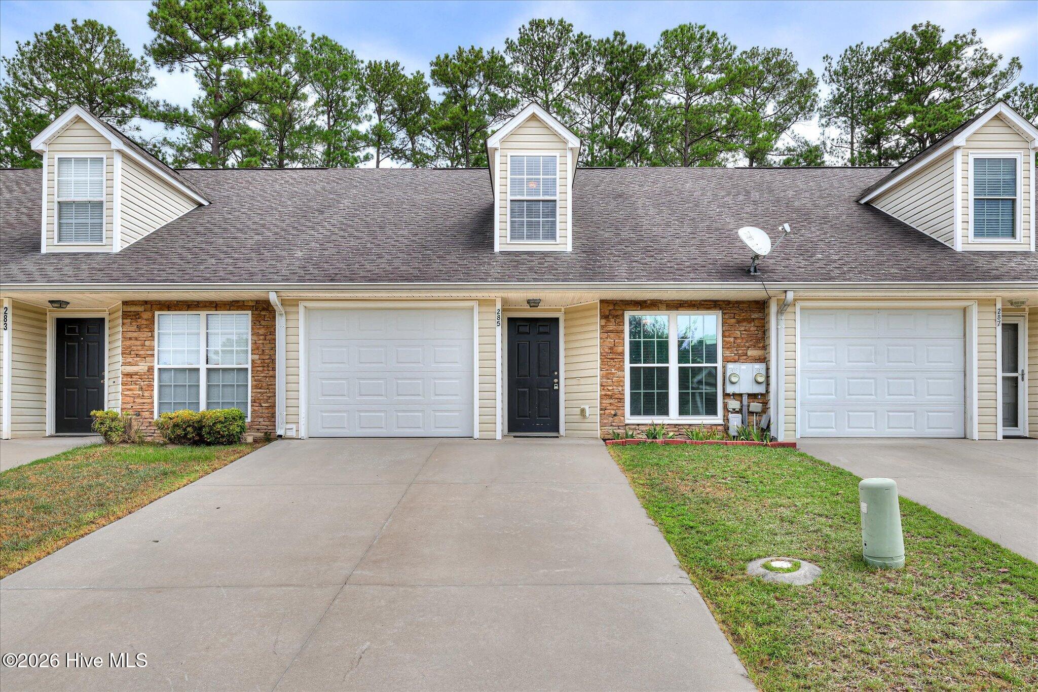 285 Caldwell Circle Property Photo 1