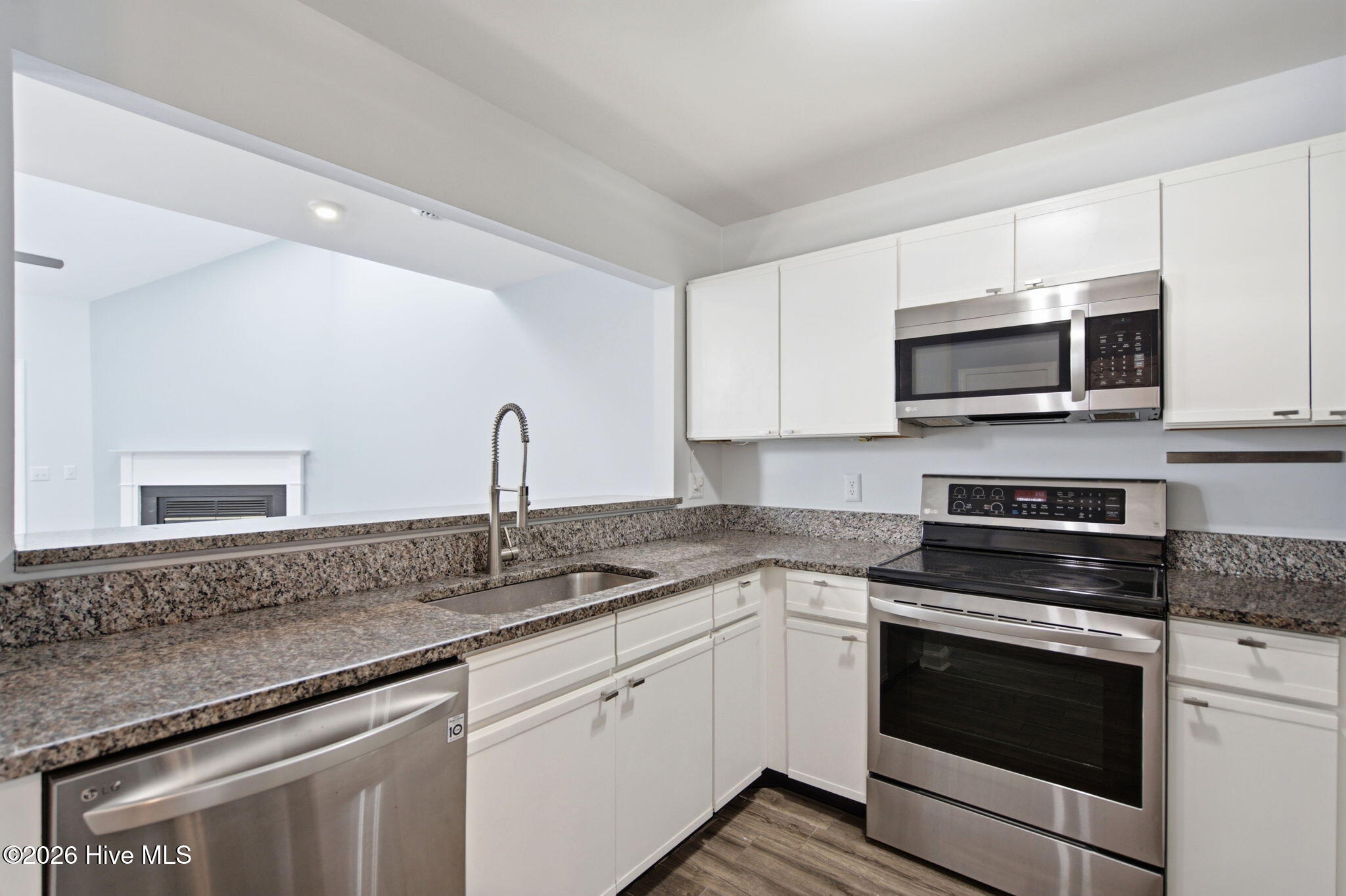 6211 Wrightsville Avenue Apt 102 Property Photo 11