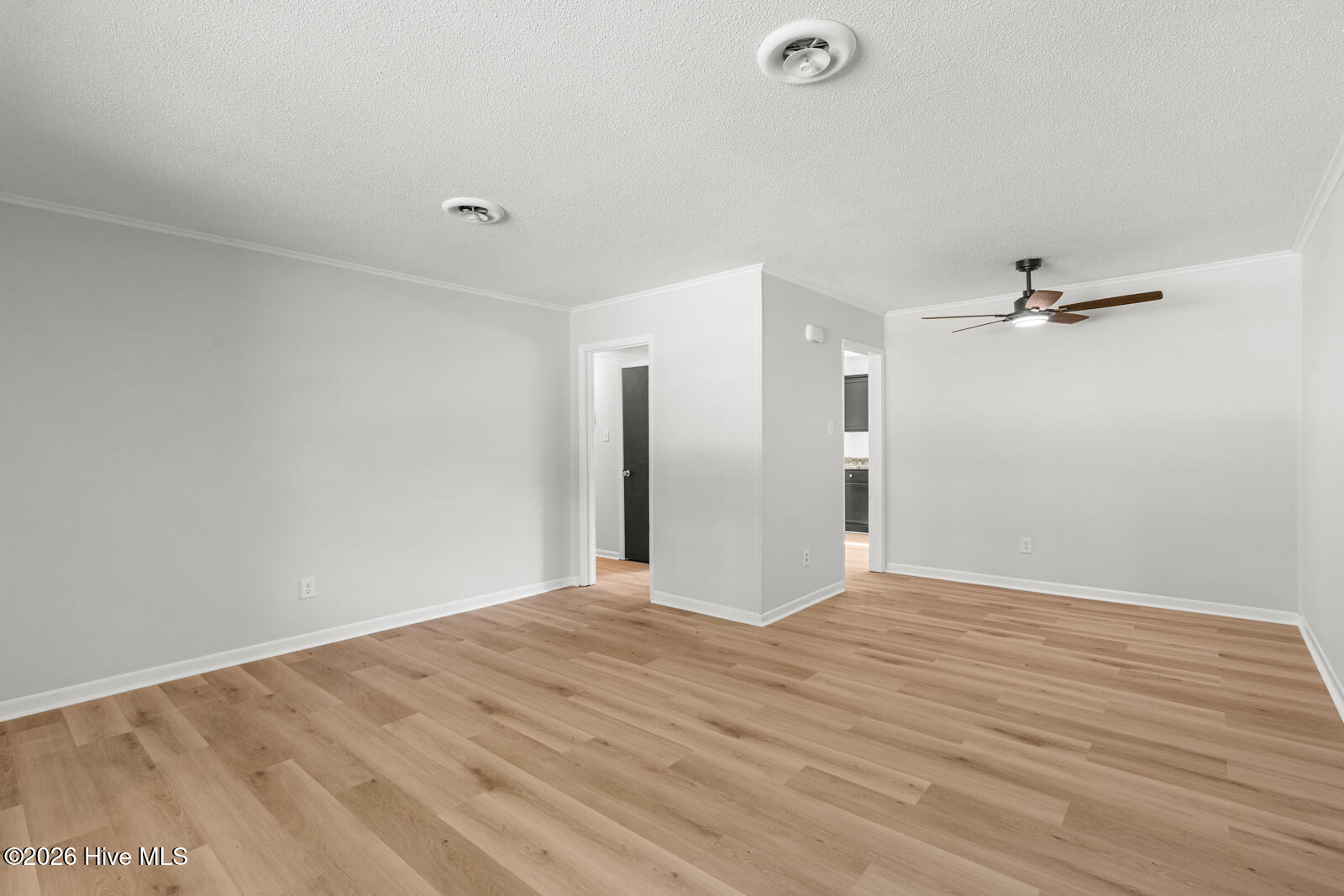 402 Sterling Road Property Photo 10