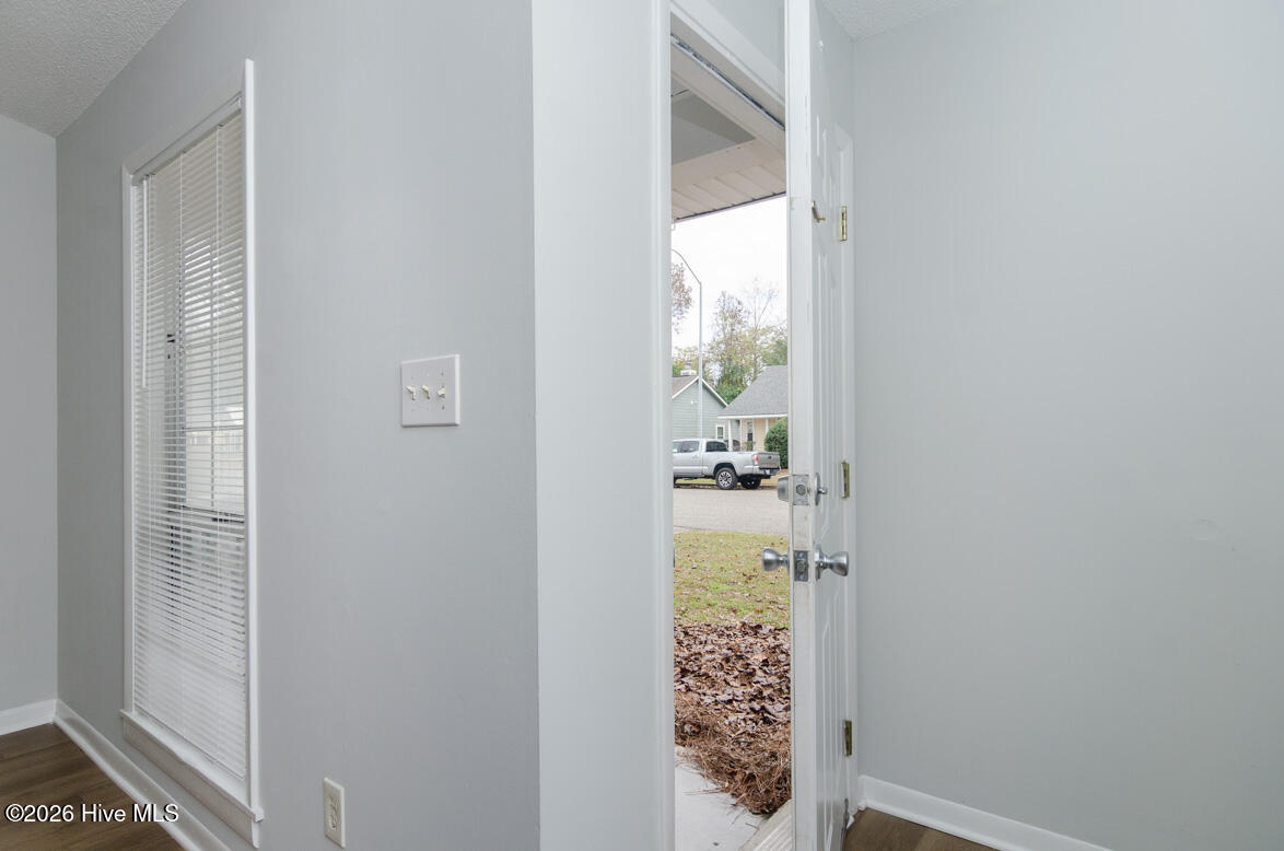 819 Varsity Drive Property Photo 3