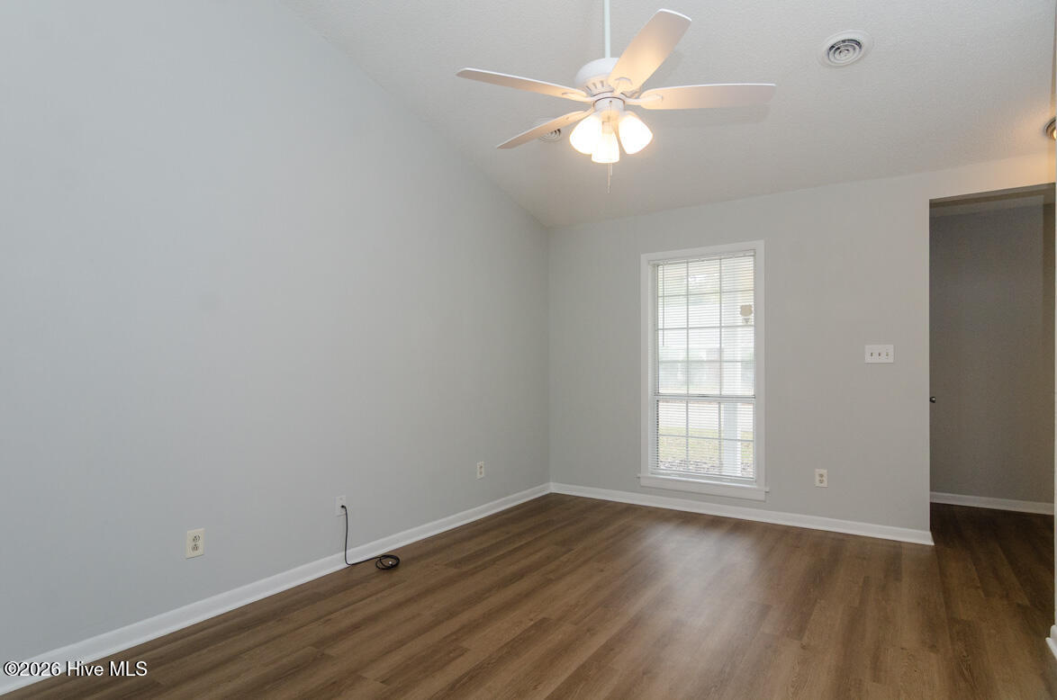 819 Varsity Drive Property Photo 4
