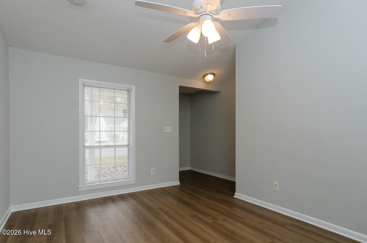 819 Varsity Drive Property Photo 6