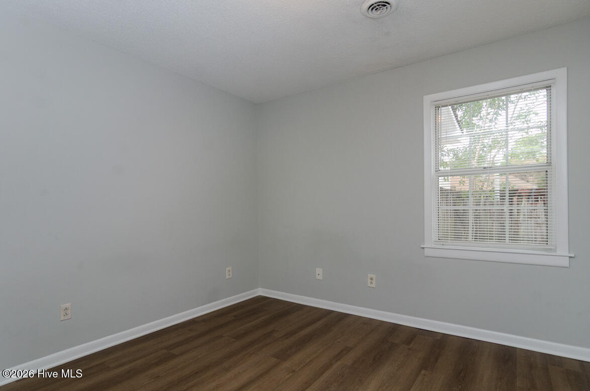 819 Varsity Drive Property Photo 12