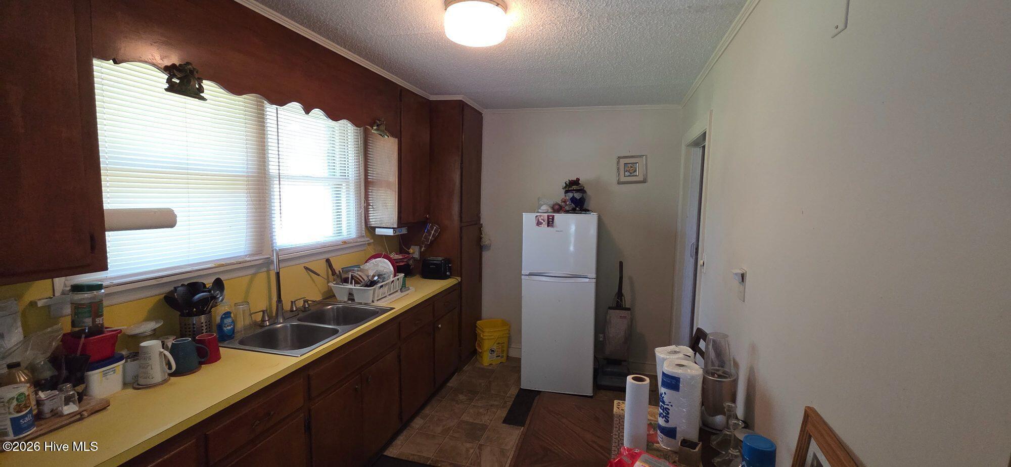 730 Sunset Avenue Property Photo 14