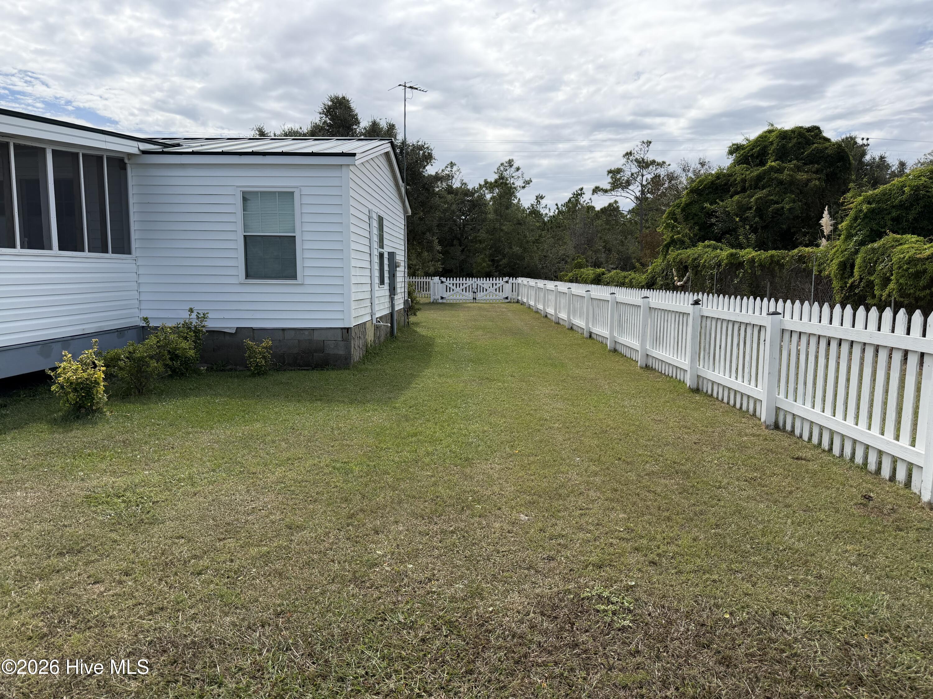 391 Lola Road Property Photo 21