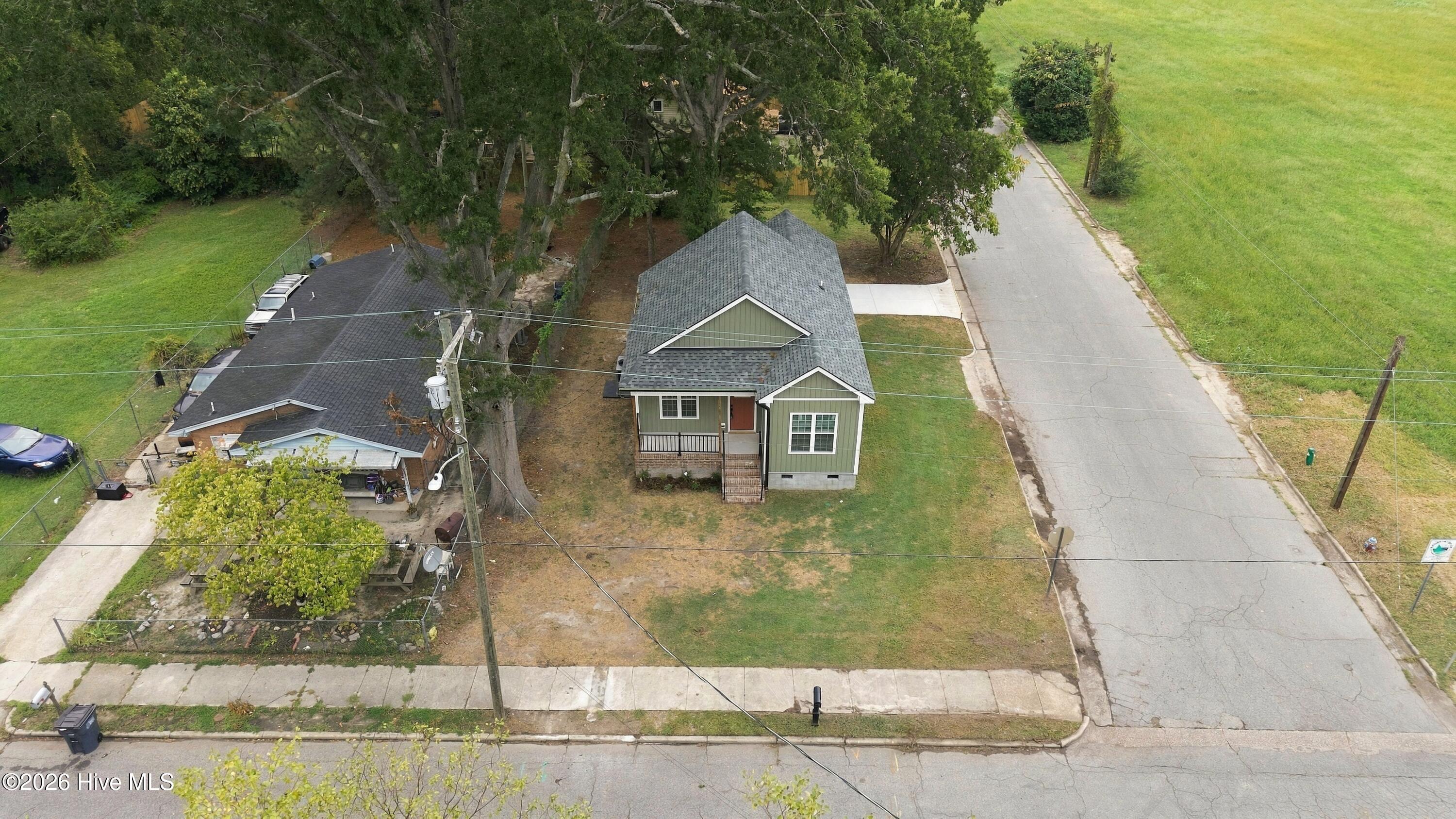 925 Branch Street Property Photo 10