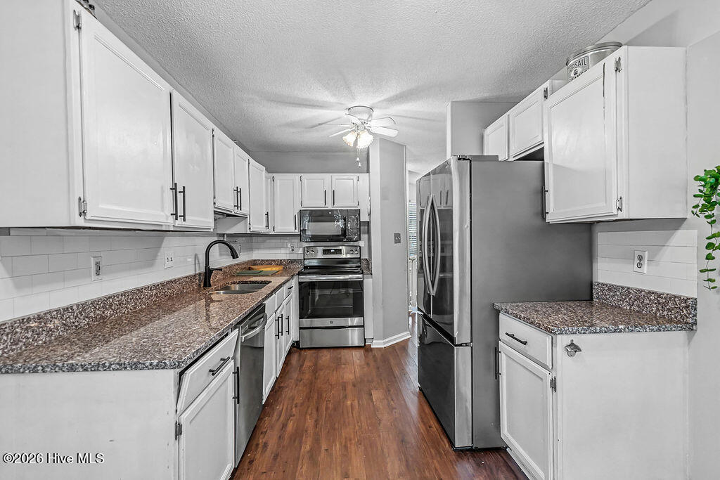 2624 Brookfield Drive Property Photo 16
