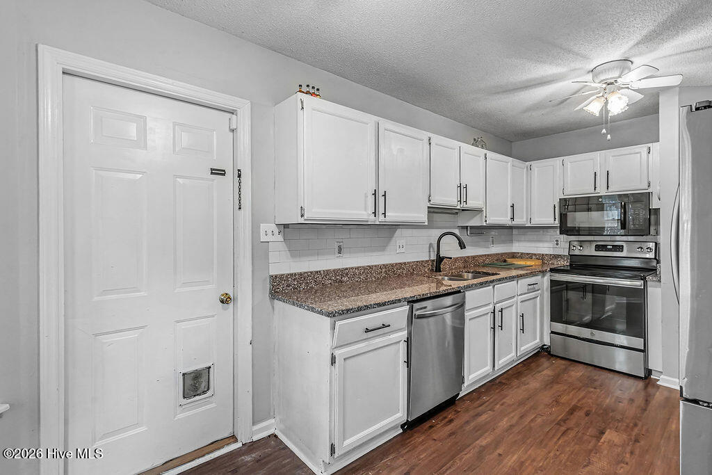 2624 Brookfield Drive Property Photo 18
