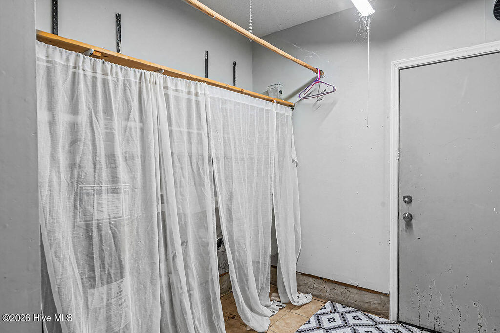 2624 Brookfield Drive Property Photo 20