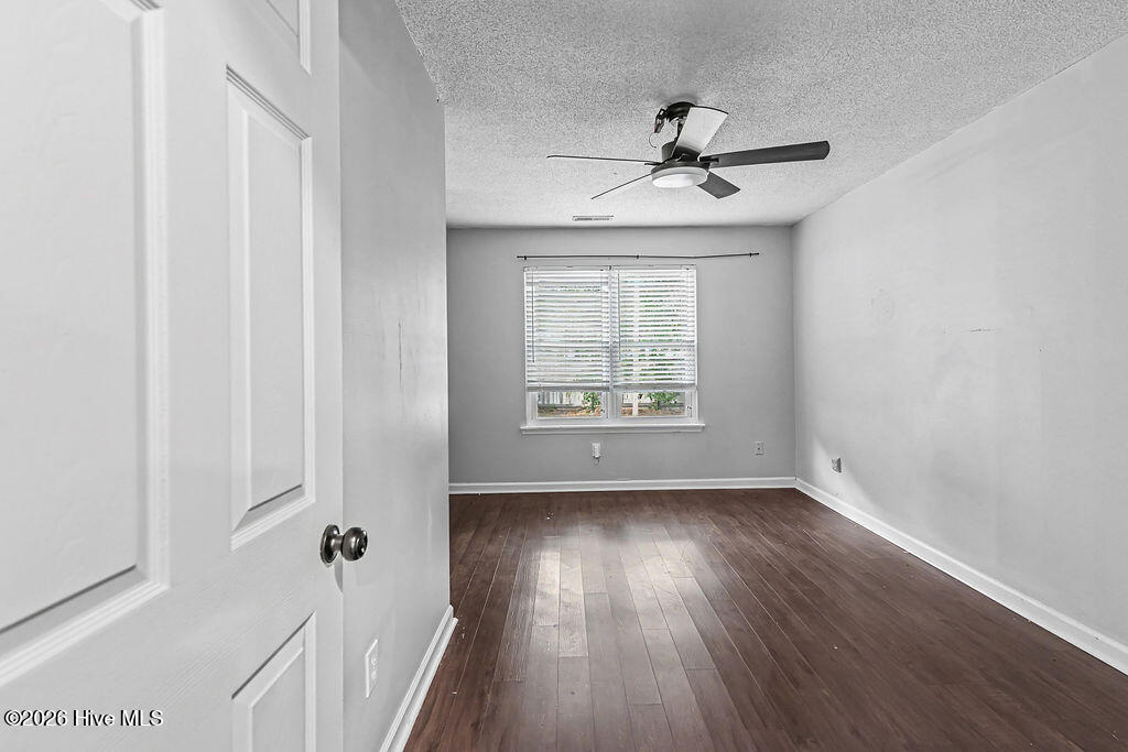 2624 Brookfield Drive Property Photo 24