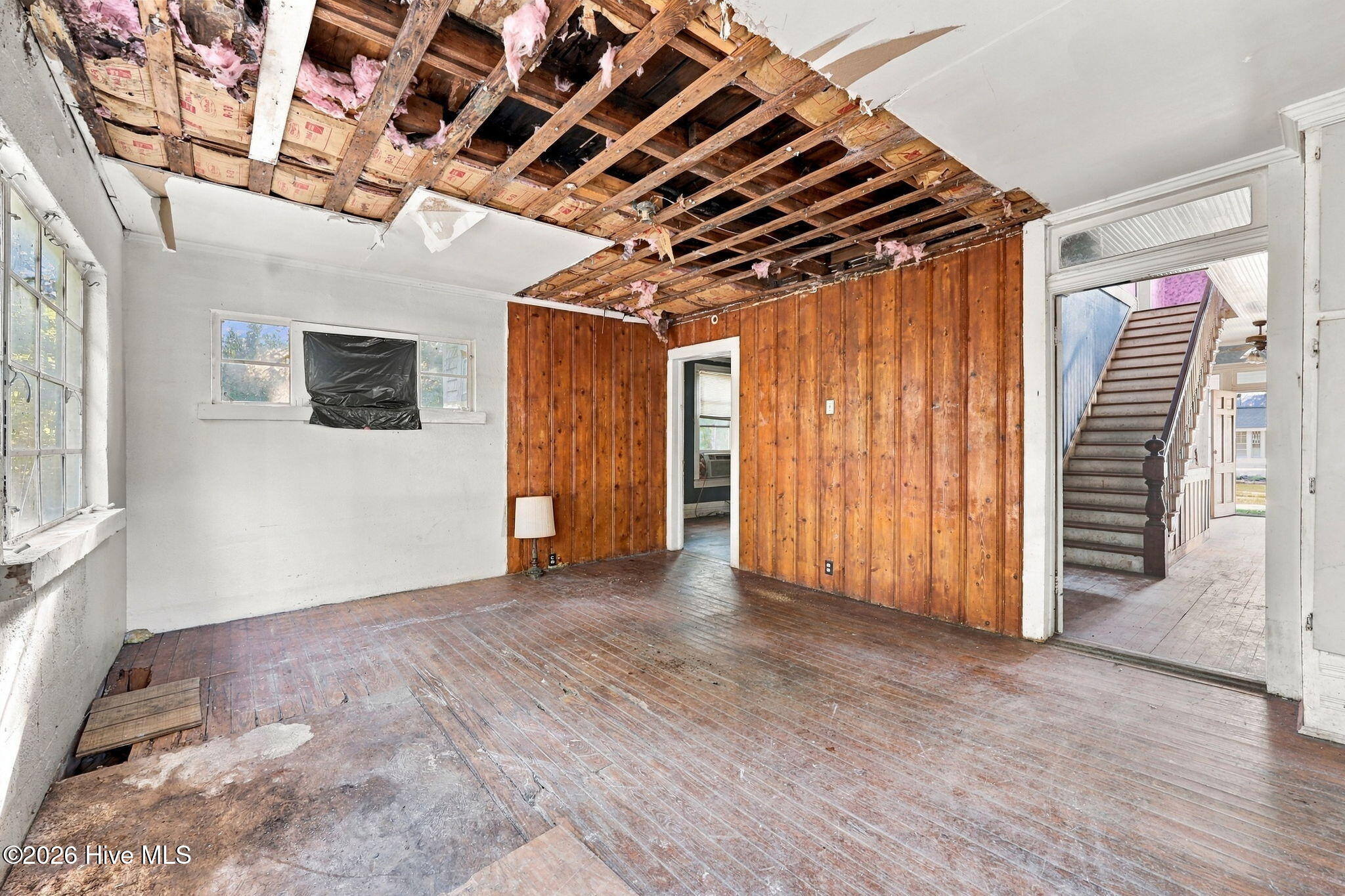 653 Third Street Property Photo 17