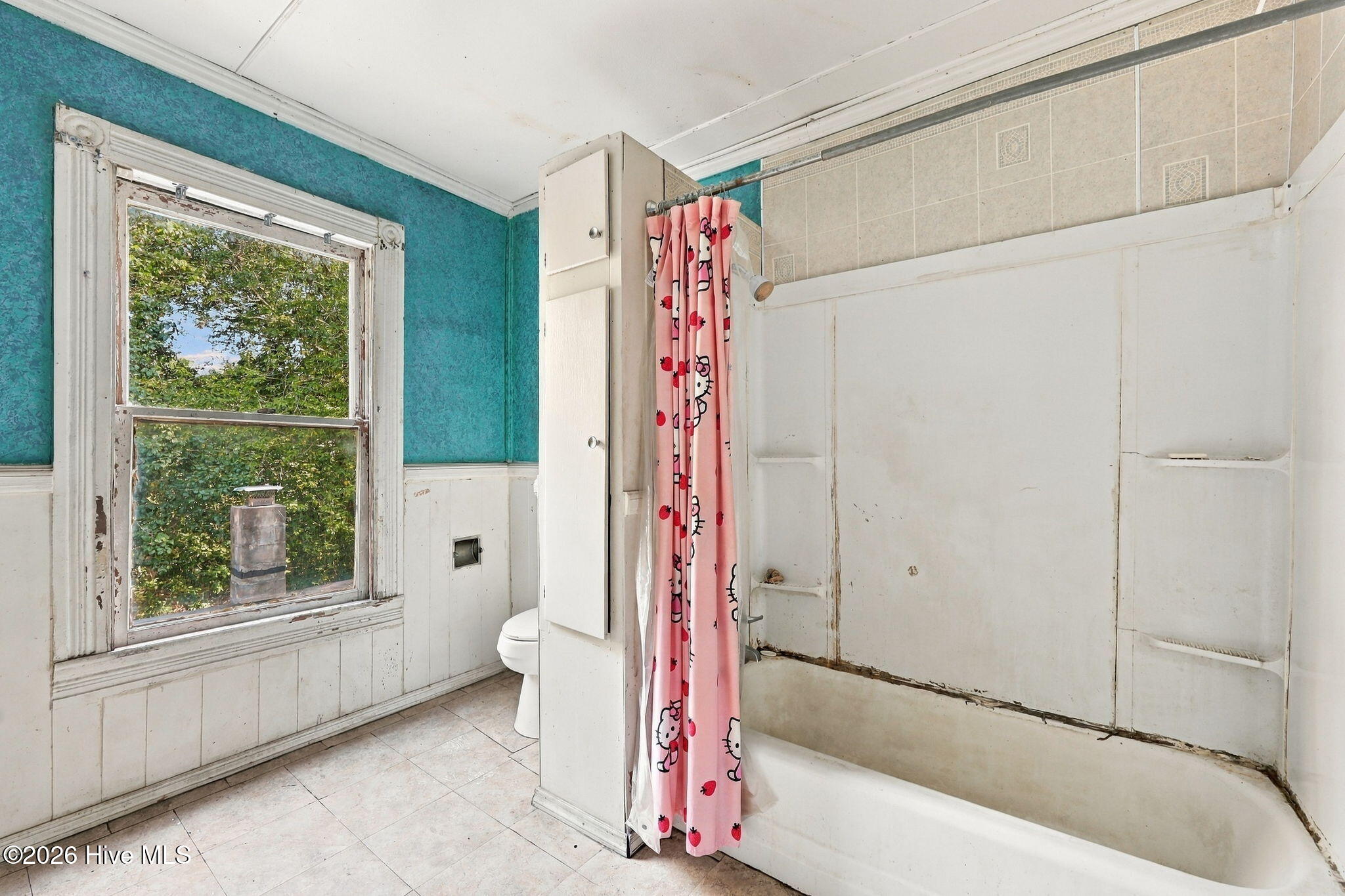 653 Third Street Property Photo 33