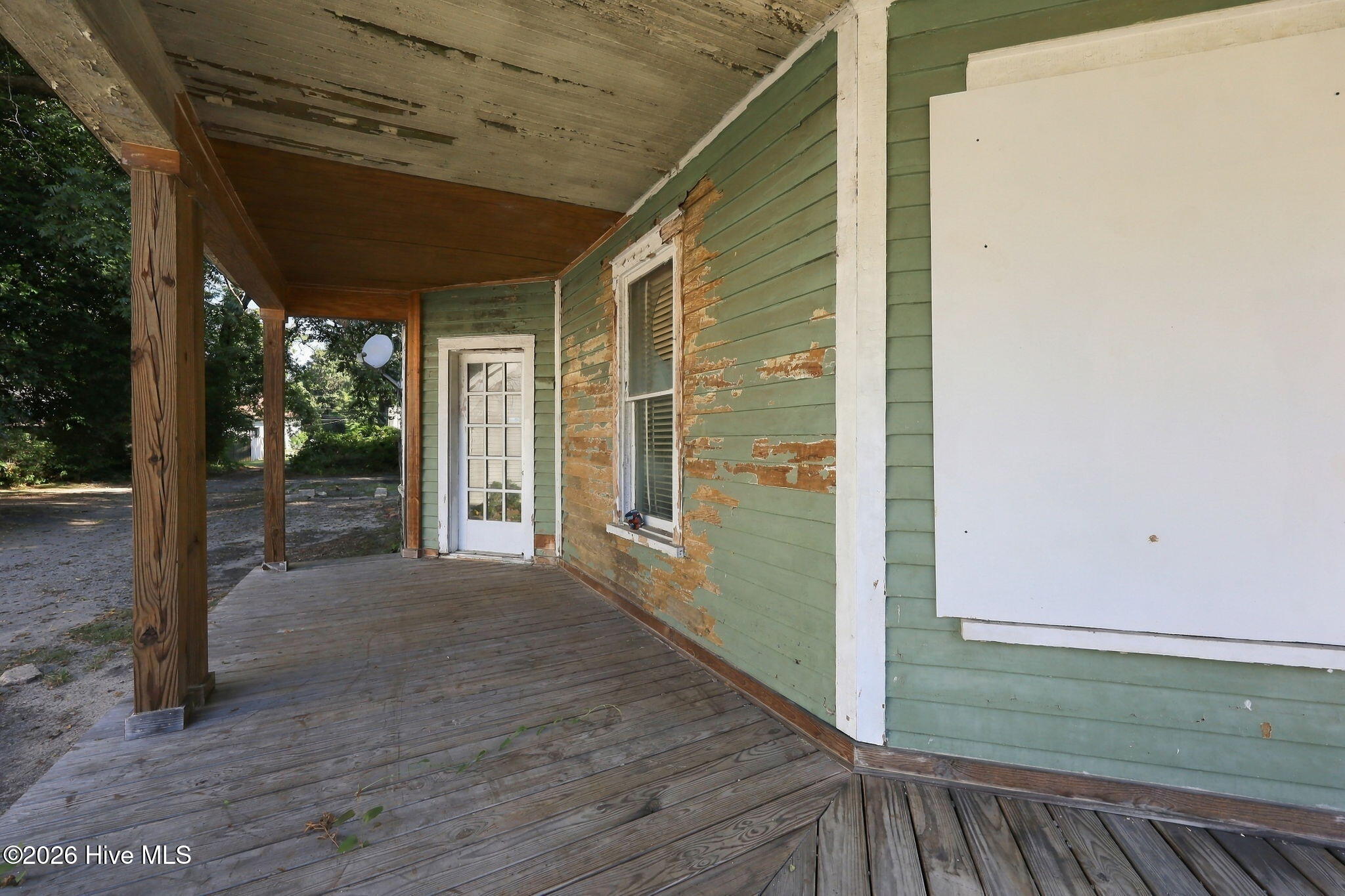 653 Third Street Property Photo 40