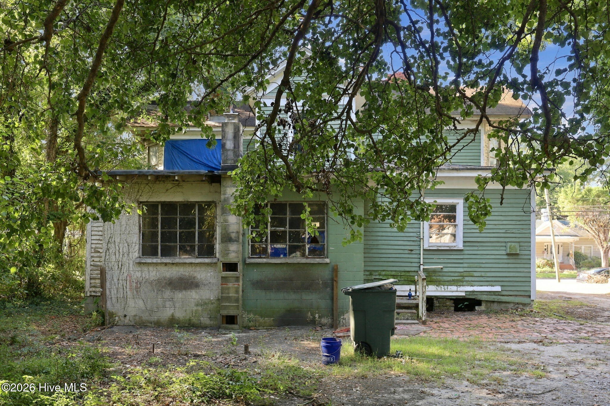 653 Third Street Property Photo 41