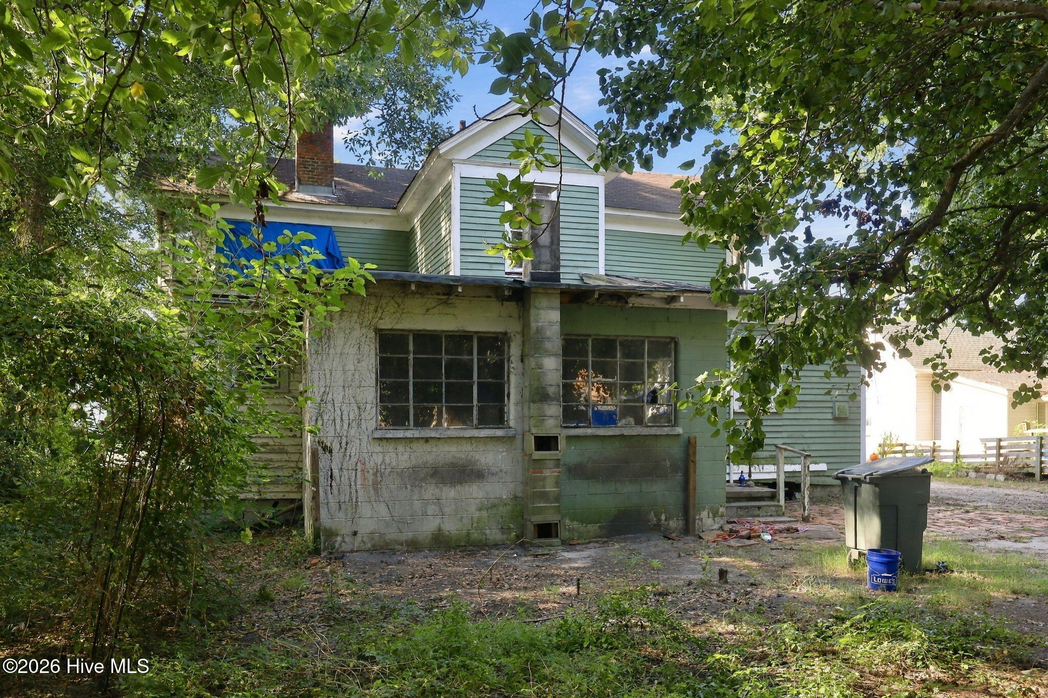 653 Third Street Property Photo 44