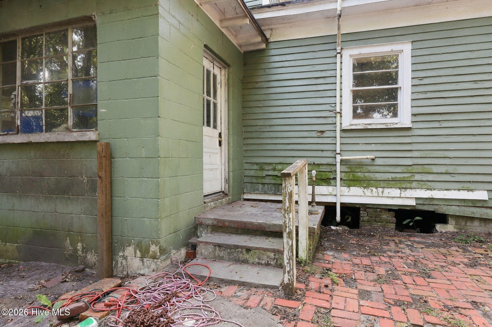 653 Third Street Property Photo 46