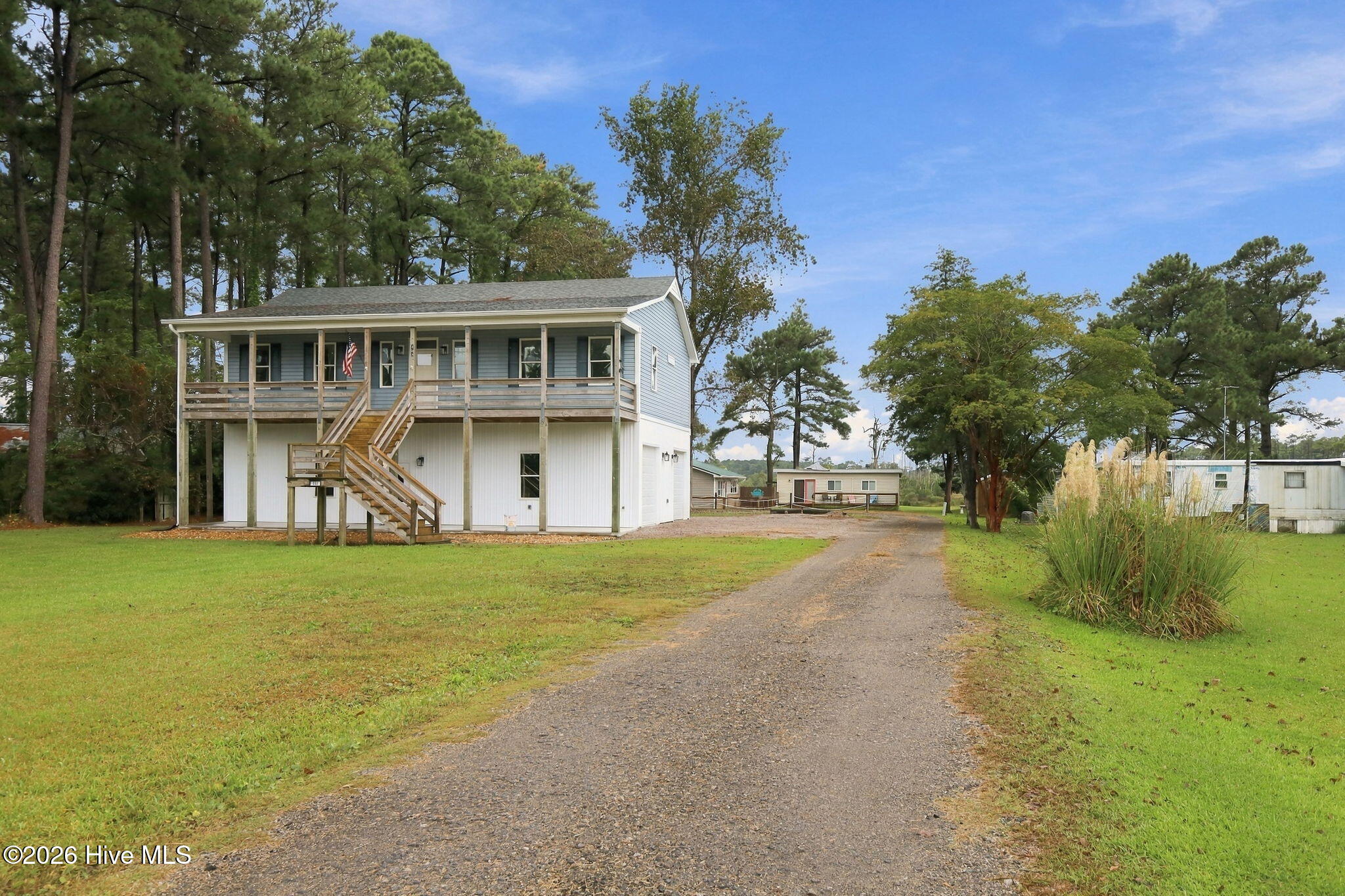 402 Gillikin Road Property Photo 6