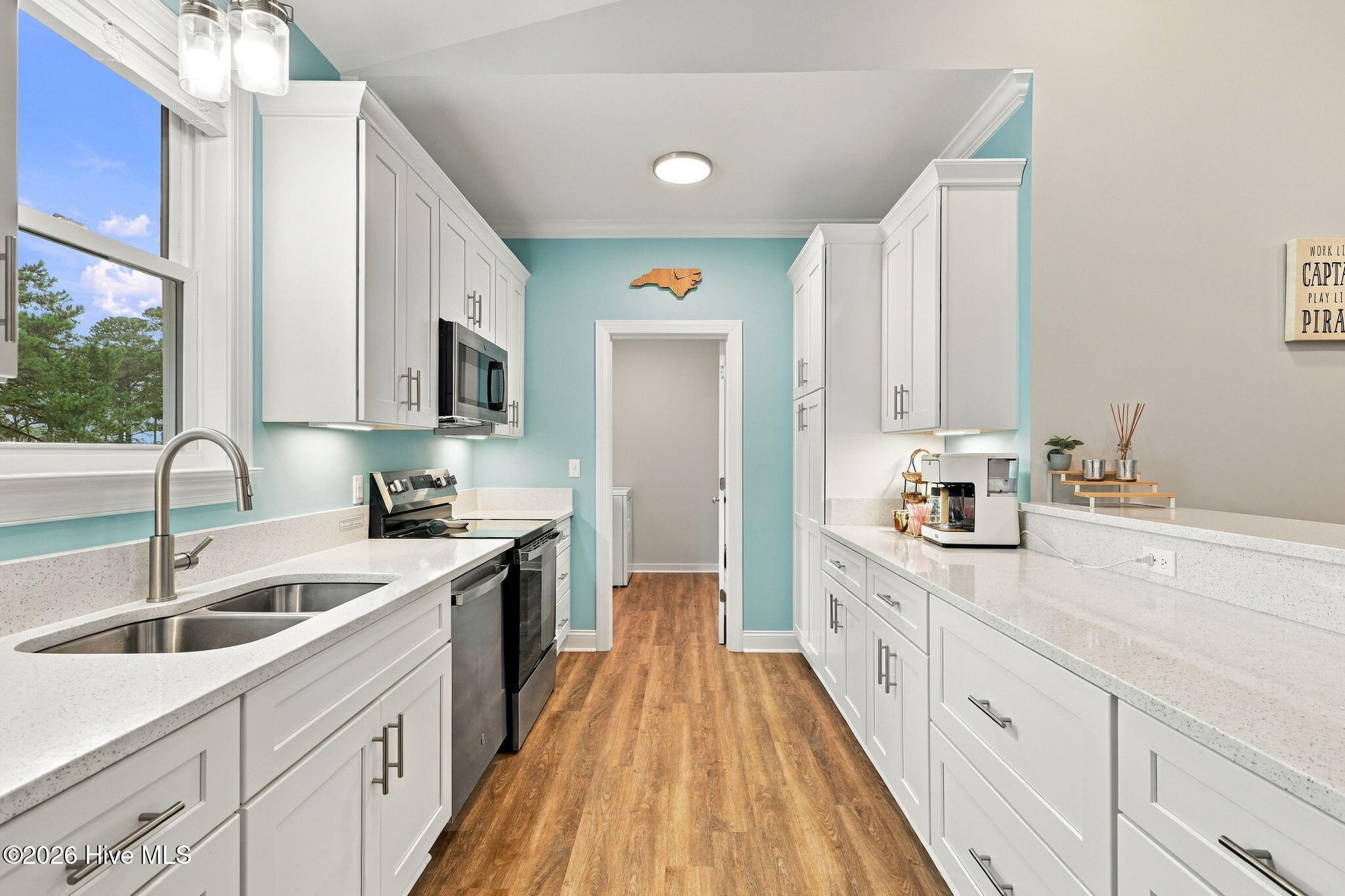 402 Gillikin Road Property Photo 15