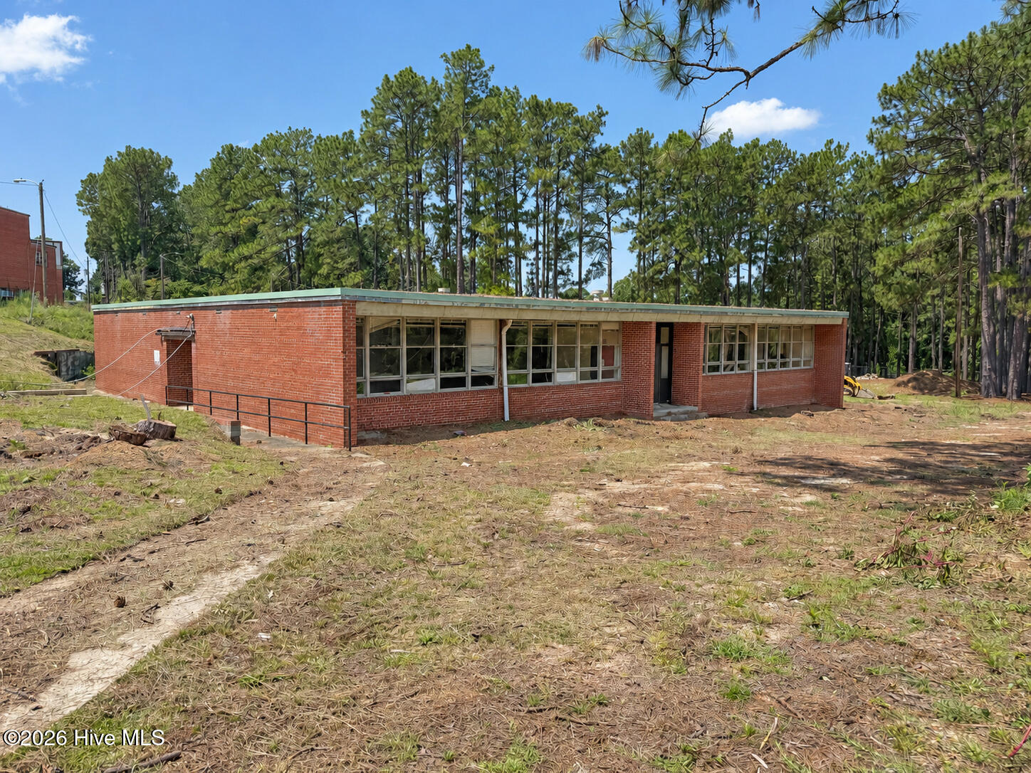 516 W Chapin Road Property Photo 3