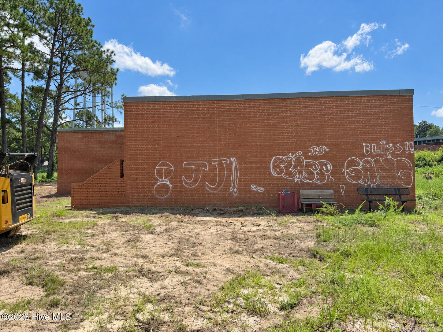 516 W Chapin Road Property Photo 9