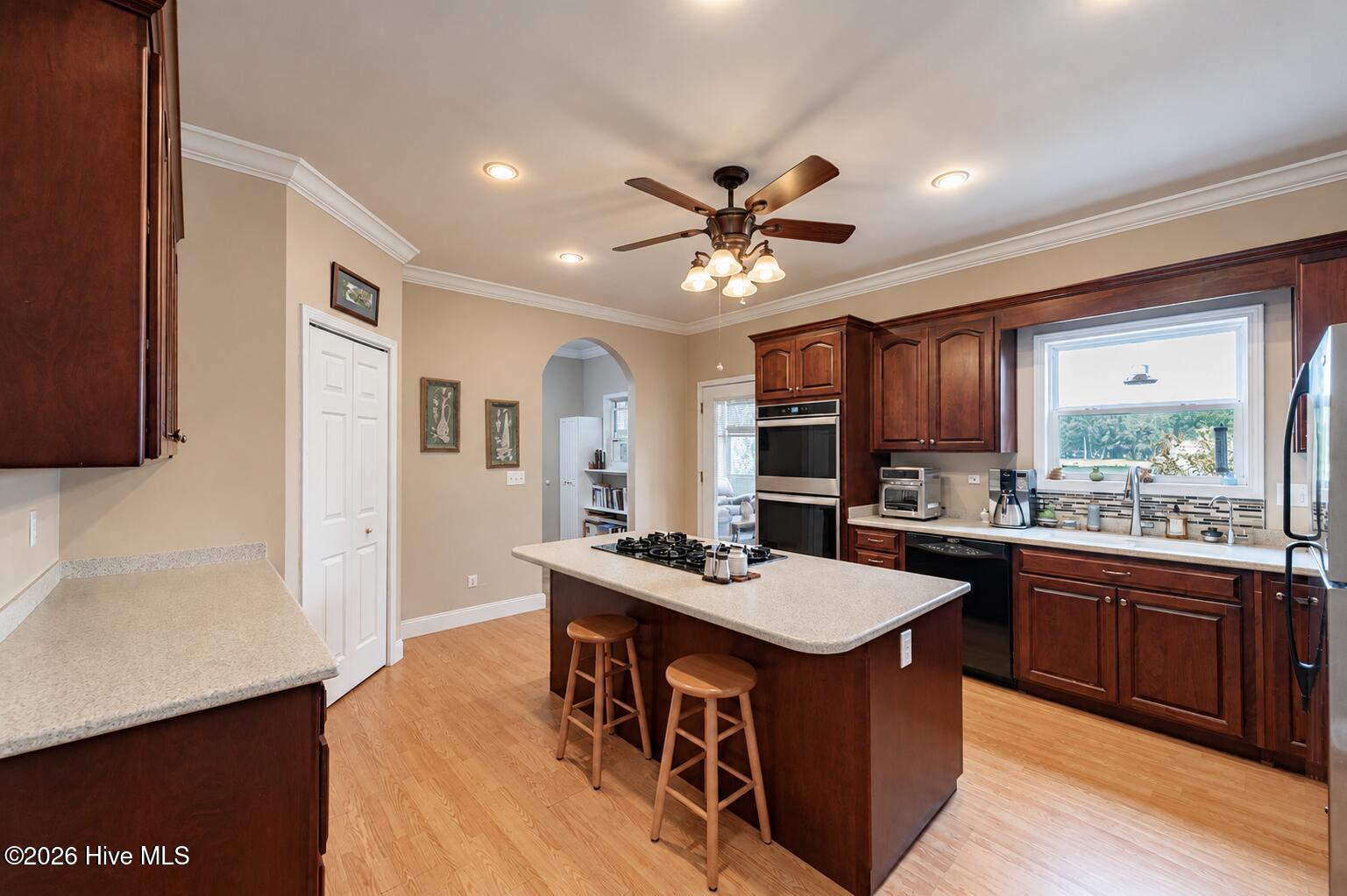 227 Laurel Heights Property Photo 14