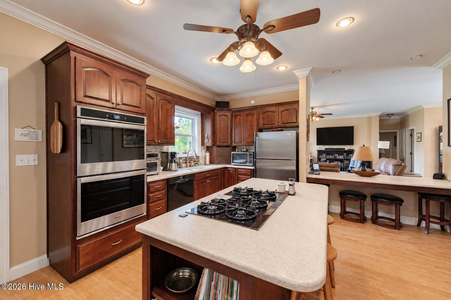 227 Laurel Heights Property Photo 15