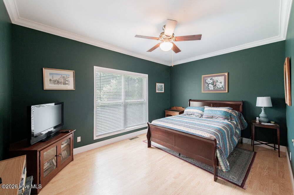 227 Laurel Heights Property Photo 23