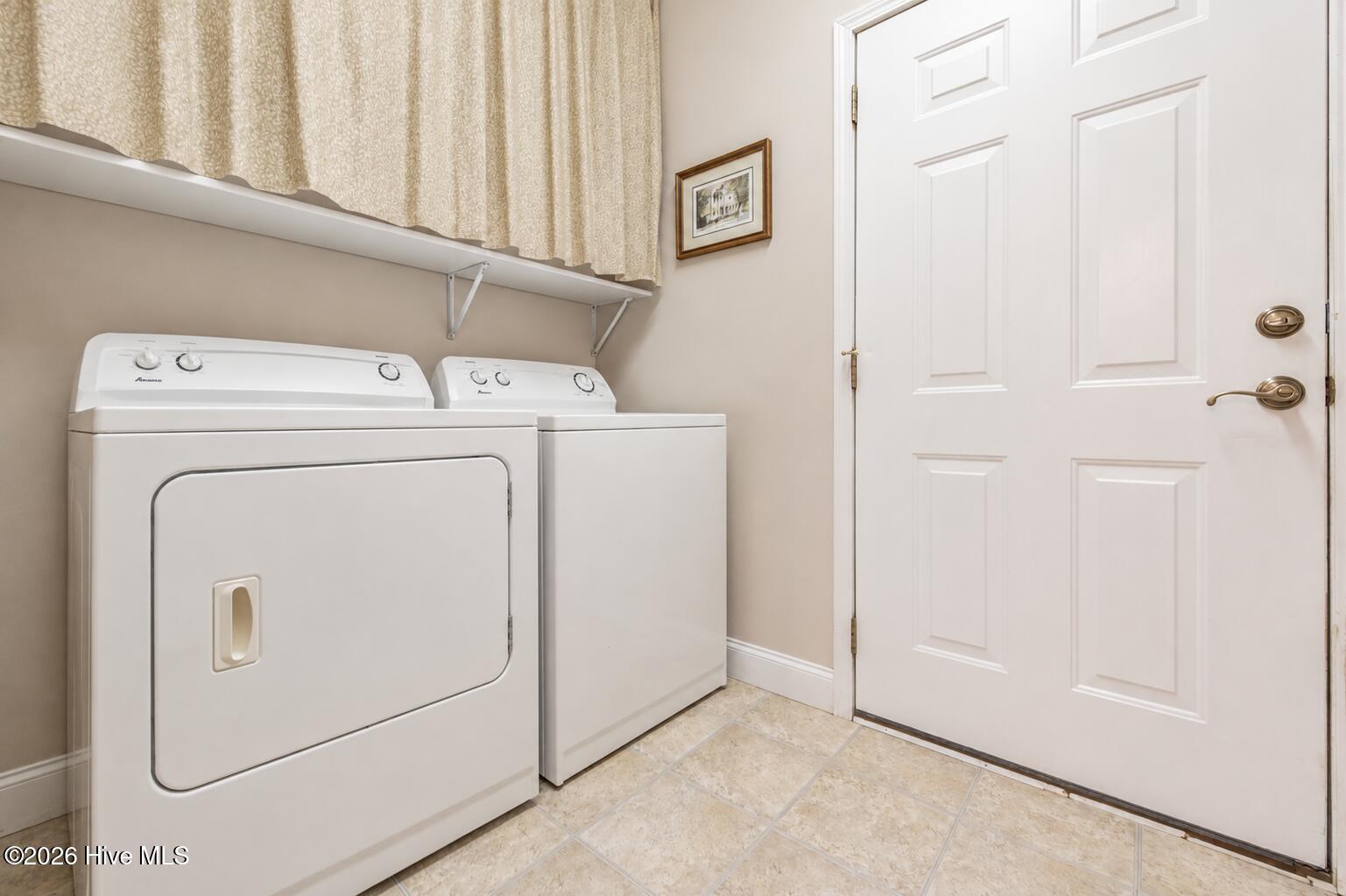 227 Laurel Heights Property Photo 27